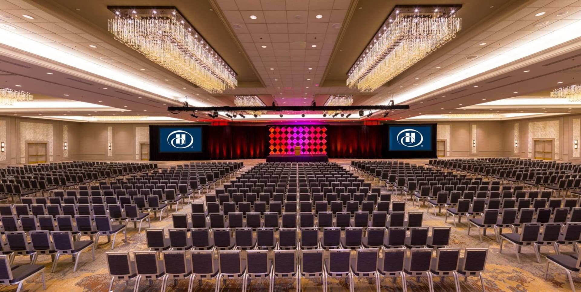 Hilton Minneapolis gallery photo in Minneapolis, MN — image 55