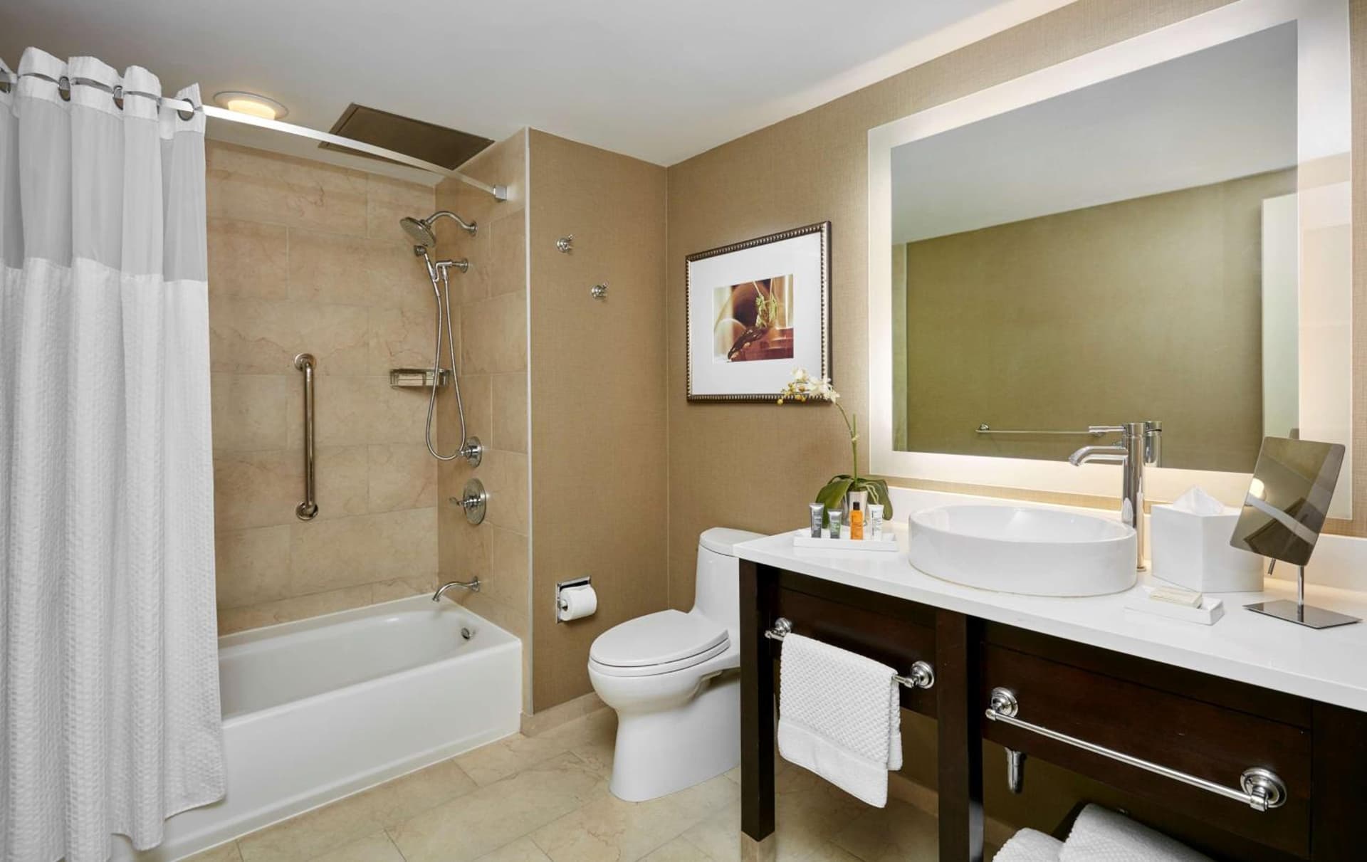 The Inn at Penn, A Hilton Hotel gallery photo in Philadelphia, PA — image 54