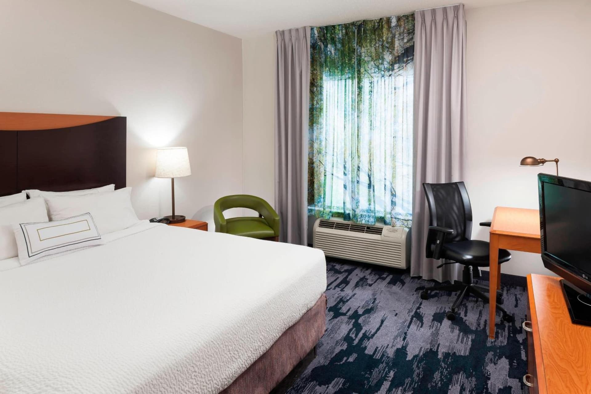 Fairfield by Marriott Inn & Suites Wilmington Wrightsville Beach gallery photo in Wilmington, NC — image 6