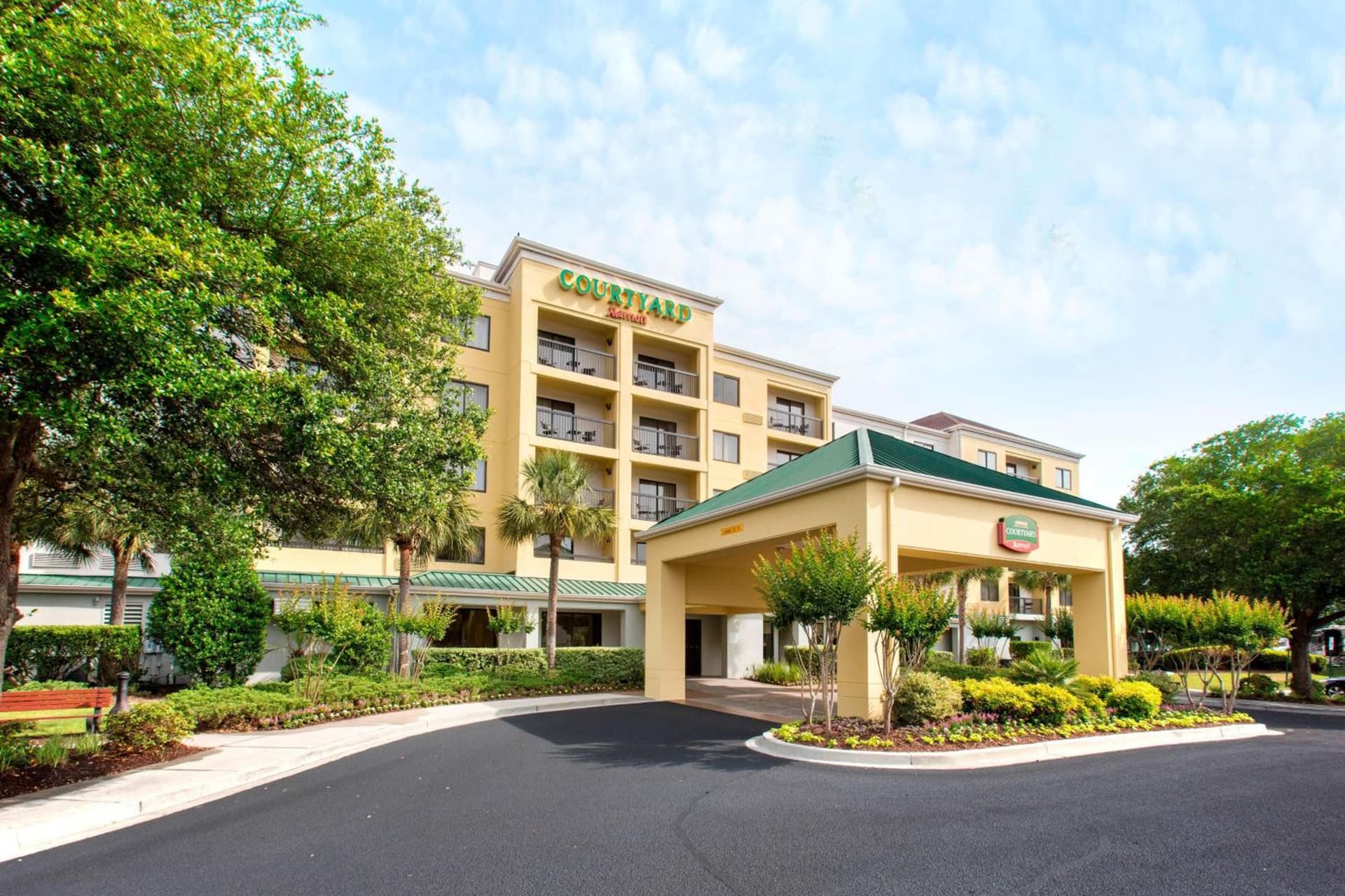 Courtyard by Marriott Myrtle Beach Barefoot Landing interior in Myrtle Beach, SC — gallery photo 2