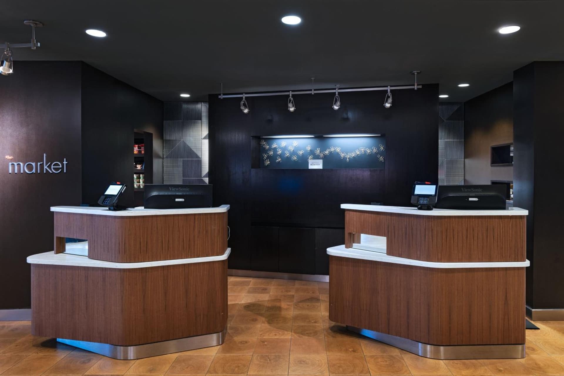 Courtyard by Marriott Scottsdale Old Town property views in Scottsdale, AZ — gallery photo 3