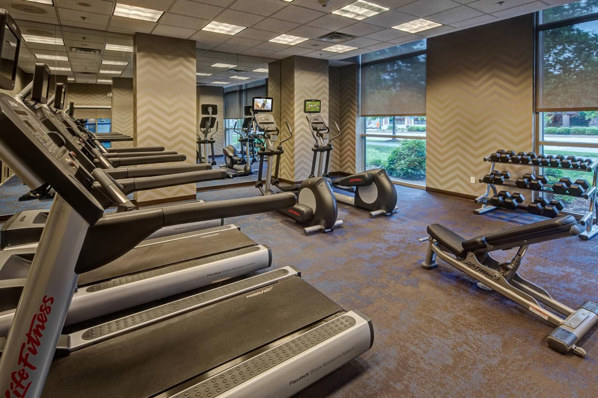 Residence Inn Norfolk Downtown gallery photo in Norfolk, VA — image 18