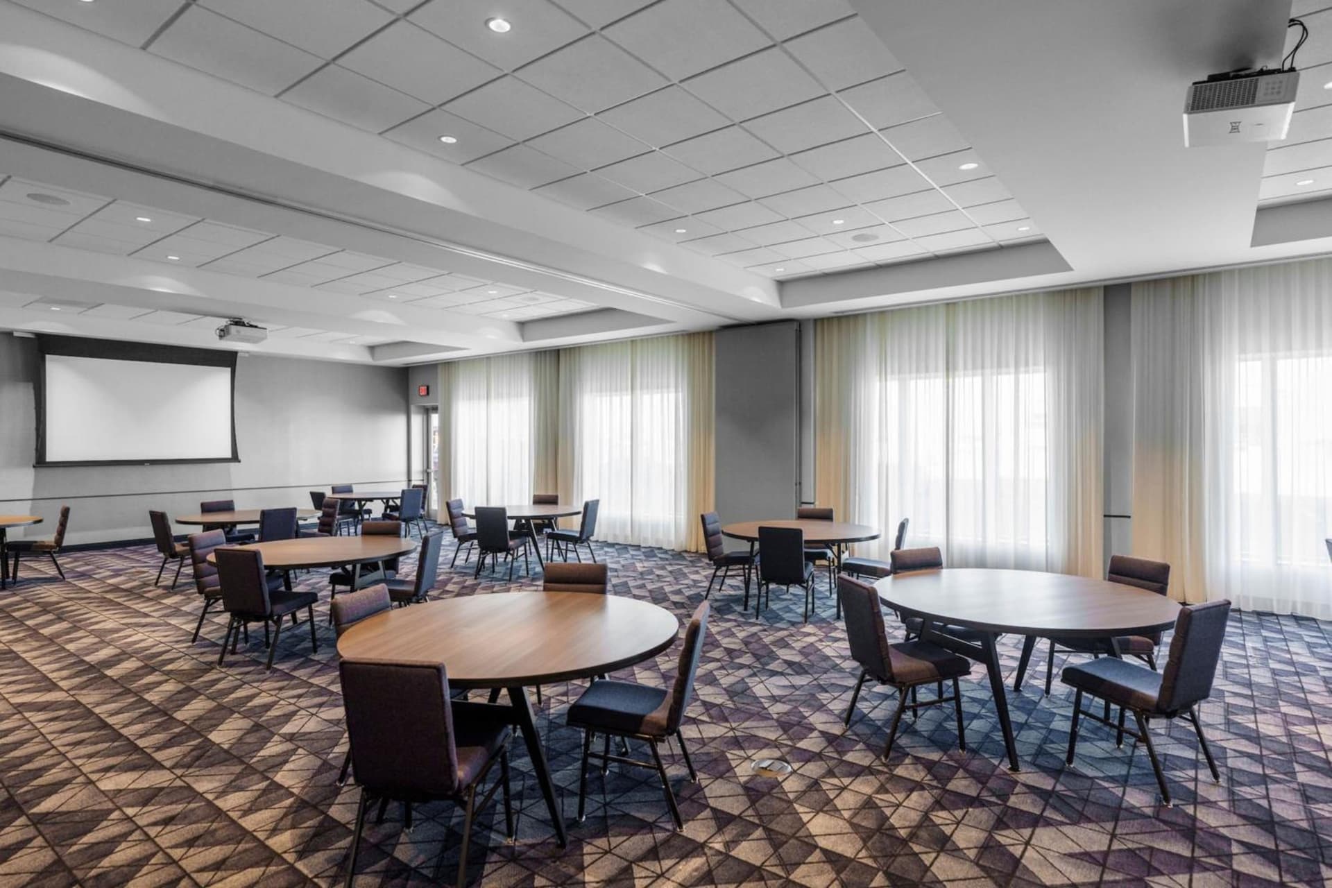 Courtyard by Marriott Indianapolis Fishers gallery photo in Fishers, IN — image 25