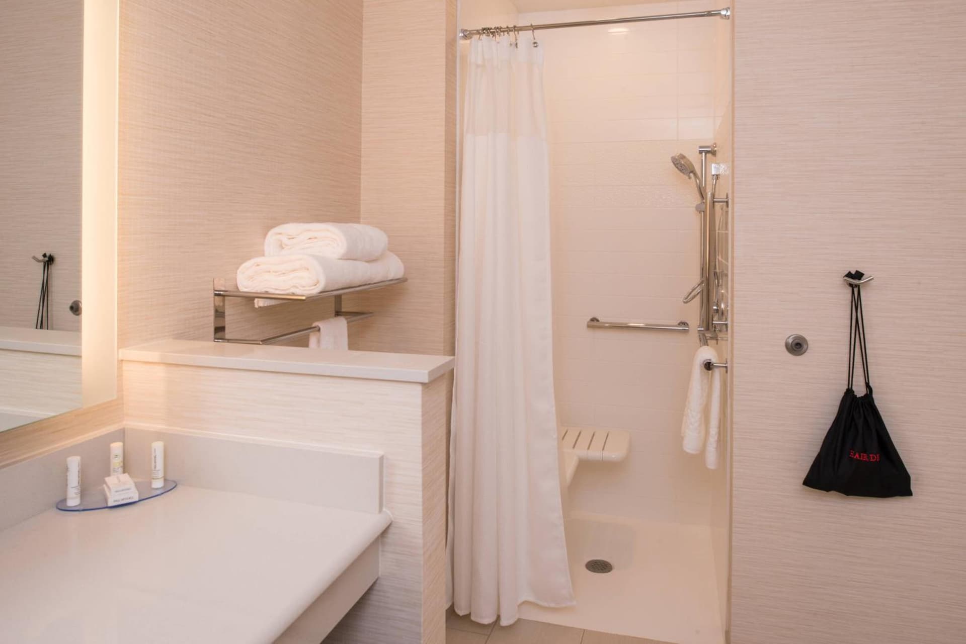 Fairfield Inn & Suites by Marriott Akron Stow gallery photo in Stow, OH — image 39