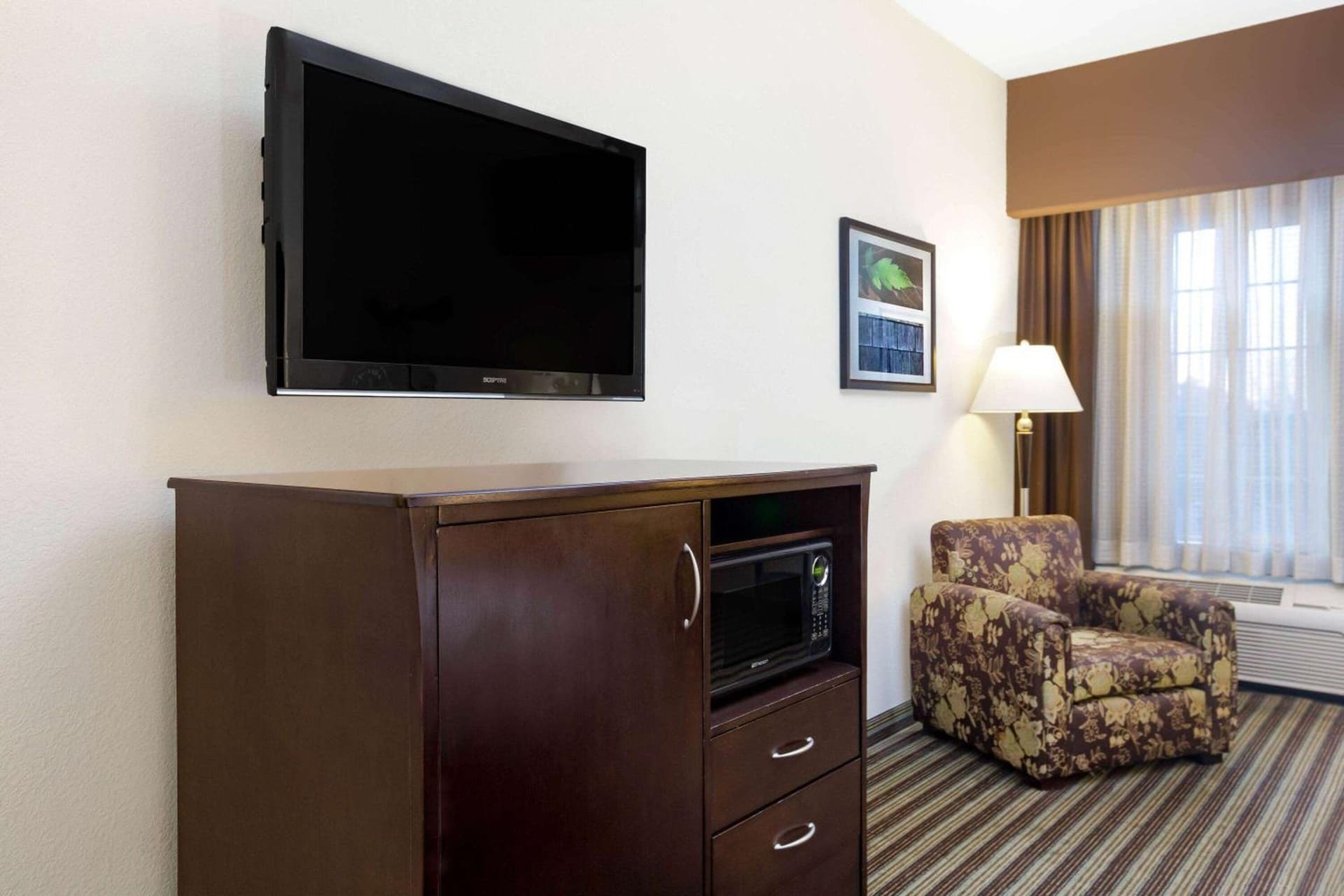 La Quinta by Wyndham Fowler gallery photo in Fowler, CA — image 19