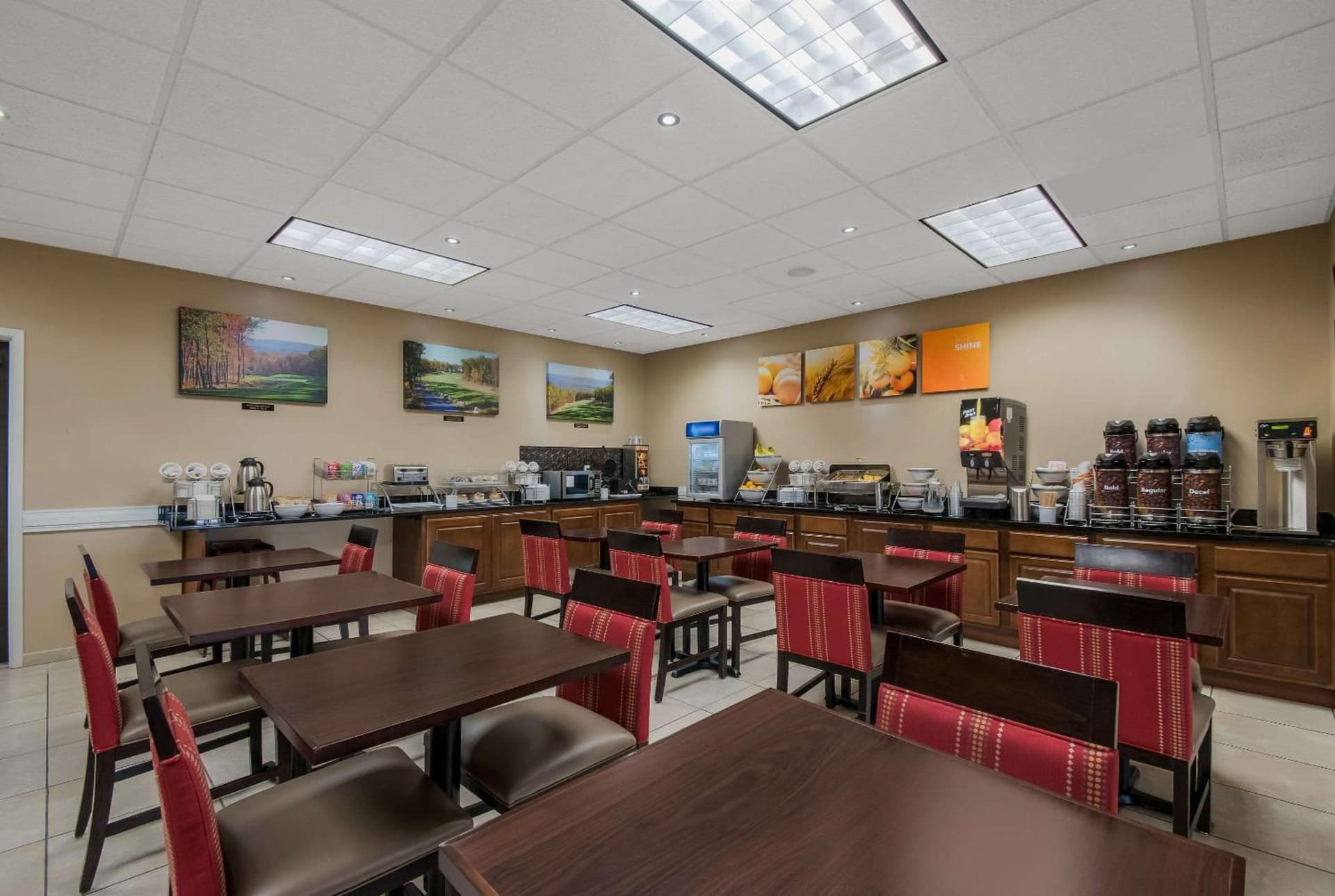 Comfort Inn & Suites Barnesville - Frackville gallery photo in Barnesville, PA — image 36