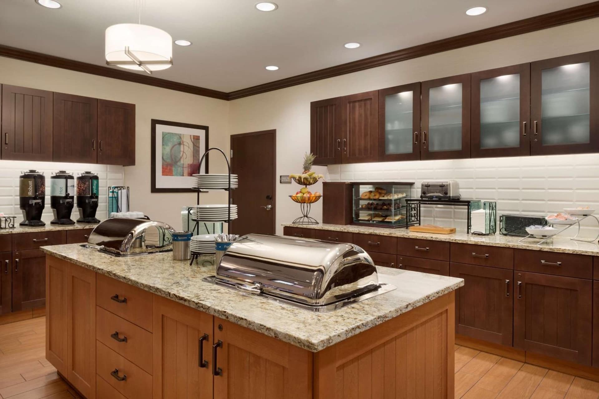Homewood Suites by Hilton Kalamazoo-Portage gallery photo in Kalamazoo, MI — image 5
