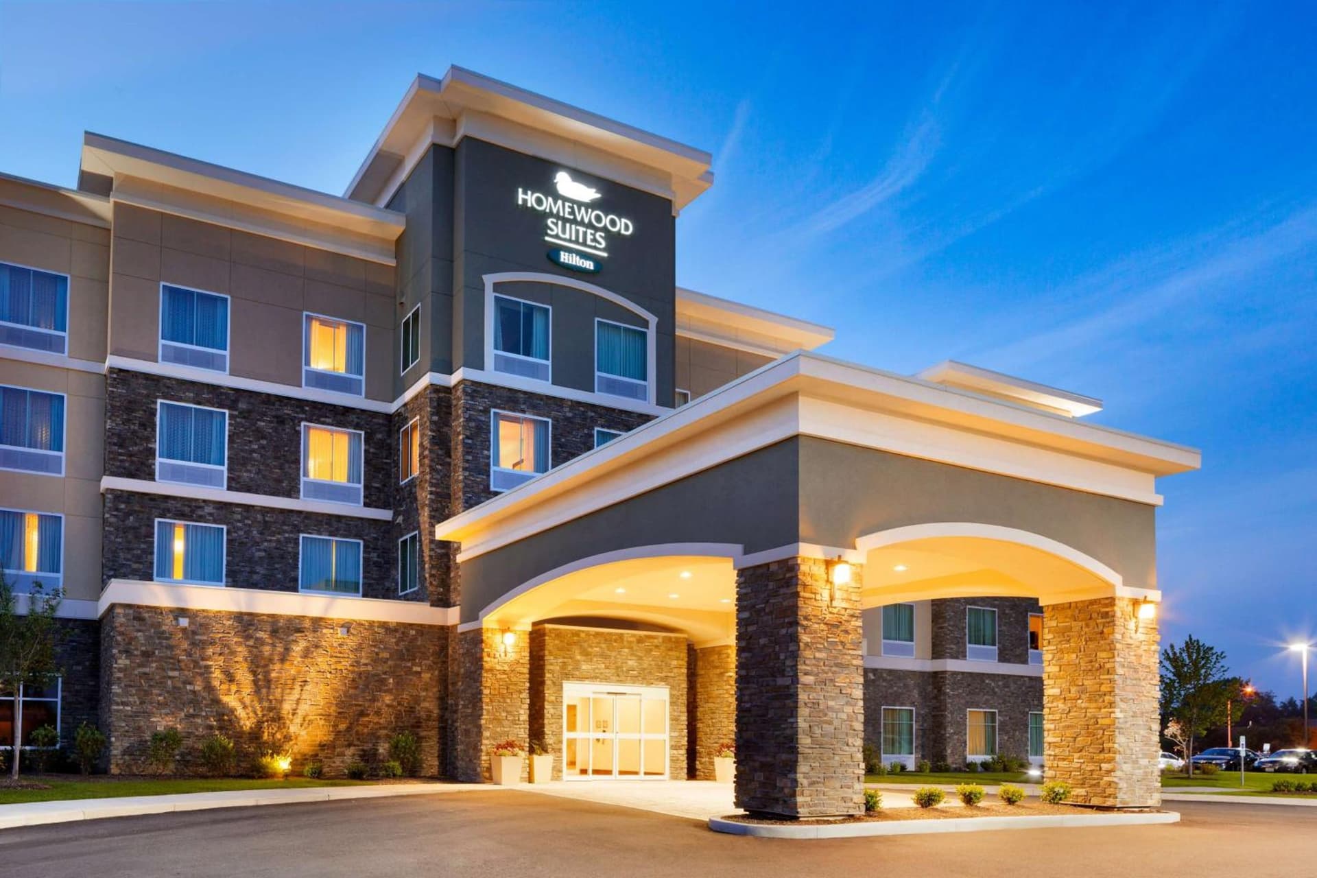 Homewood Suites by Hilton Akron/Fairlawn interior in Akron, OH — gallery photo 2