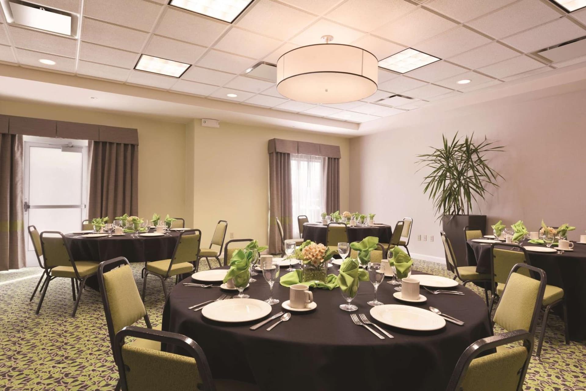 Hilton Garden Inn Akron-Canton Airport gallery photo in North Canton, OH — image 22