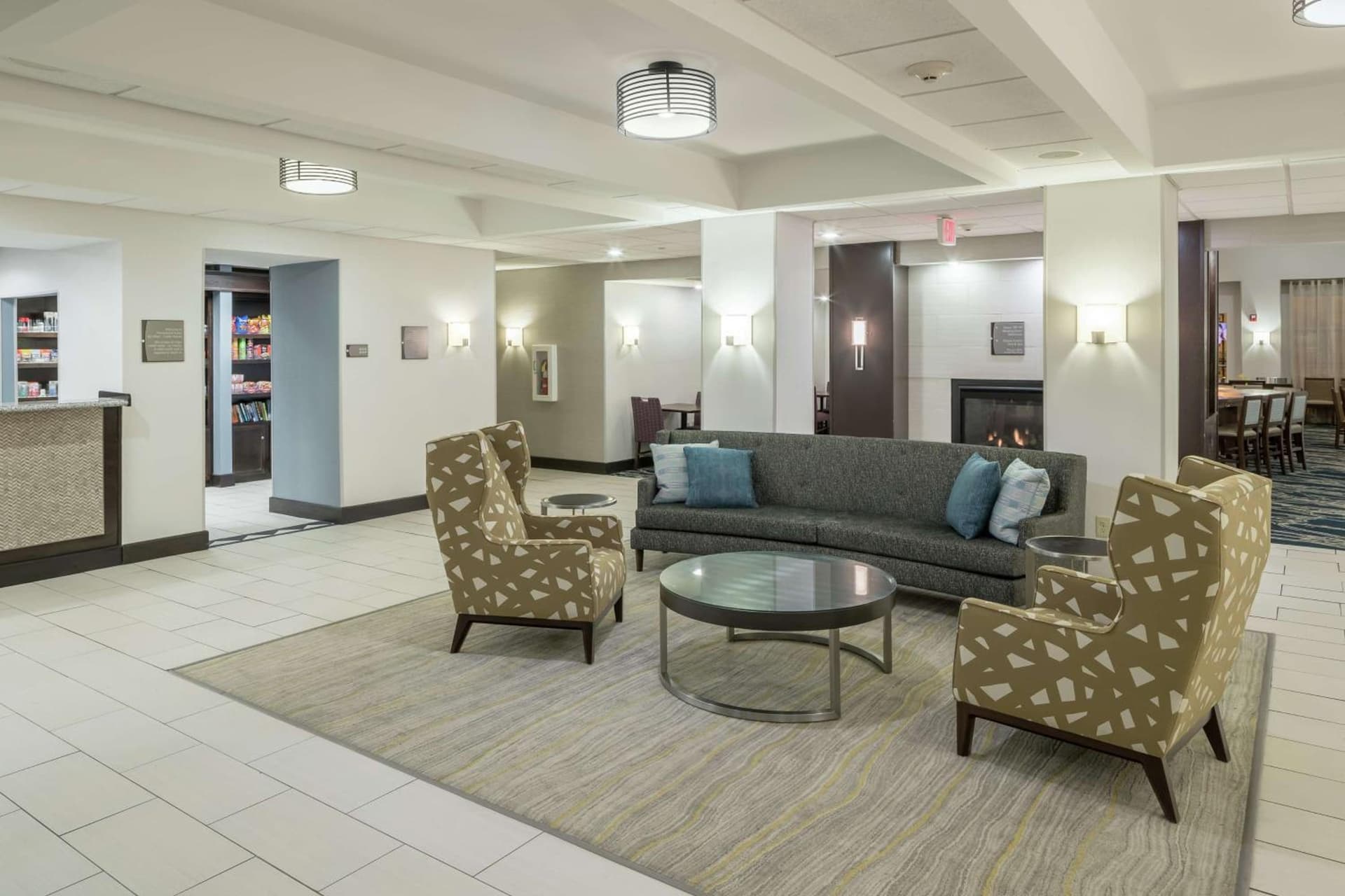 Homewood Suites by Hilton Cedar Rapids-North gallery photo in Cedar Rapids, IA — image 12