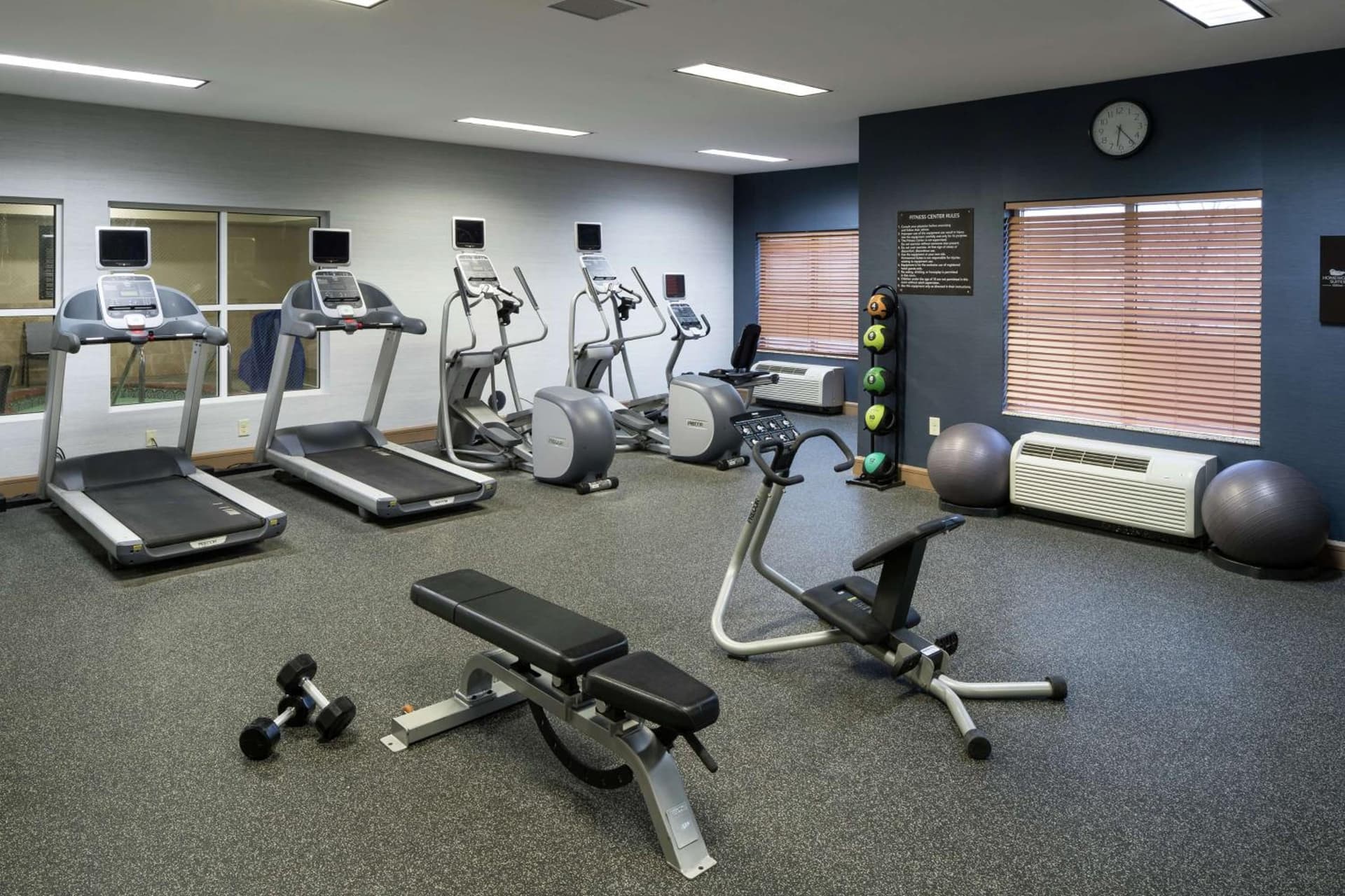 Homewood Suites by Hilton Cedar Rapids-North gallery photo in Cedar Rapids, IA — image 9