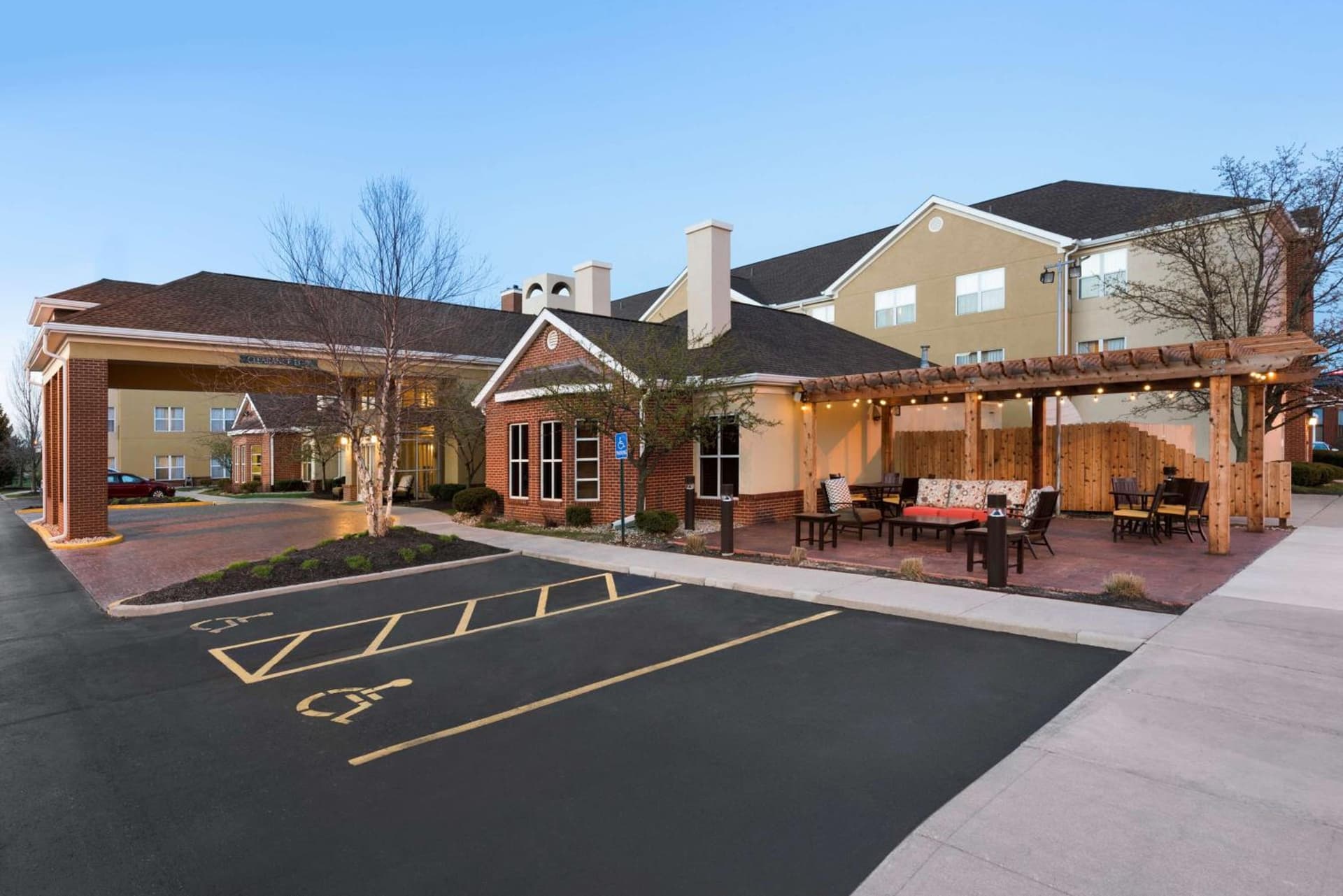Homewood Suites by Hilton Columbus-Hilliard property views in Hilliard, OH — gallery photo 3
