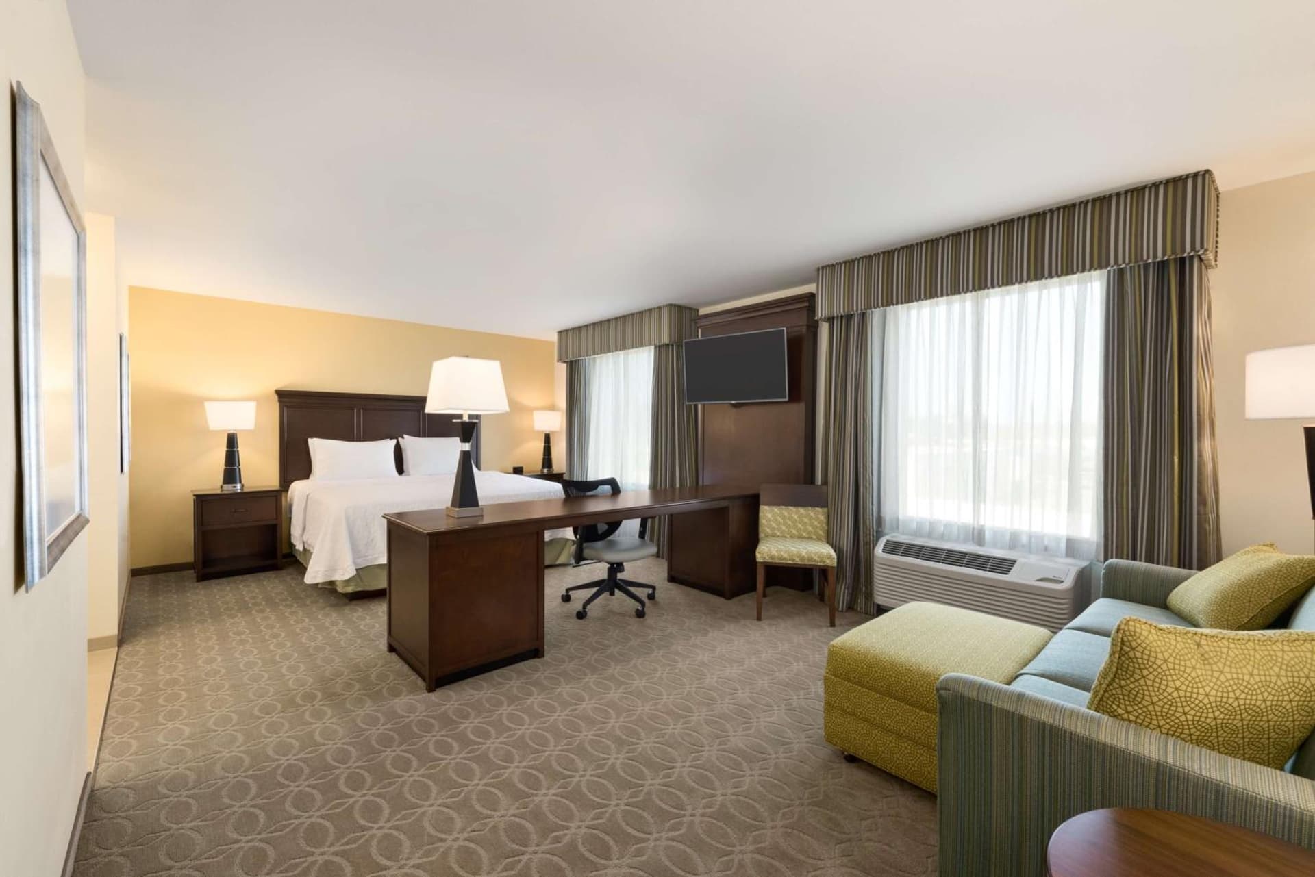 Hampton Inn & Suites Corpus Christi, TX gallery photo in Corpus Christi, TX — image 12