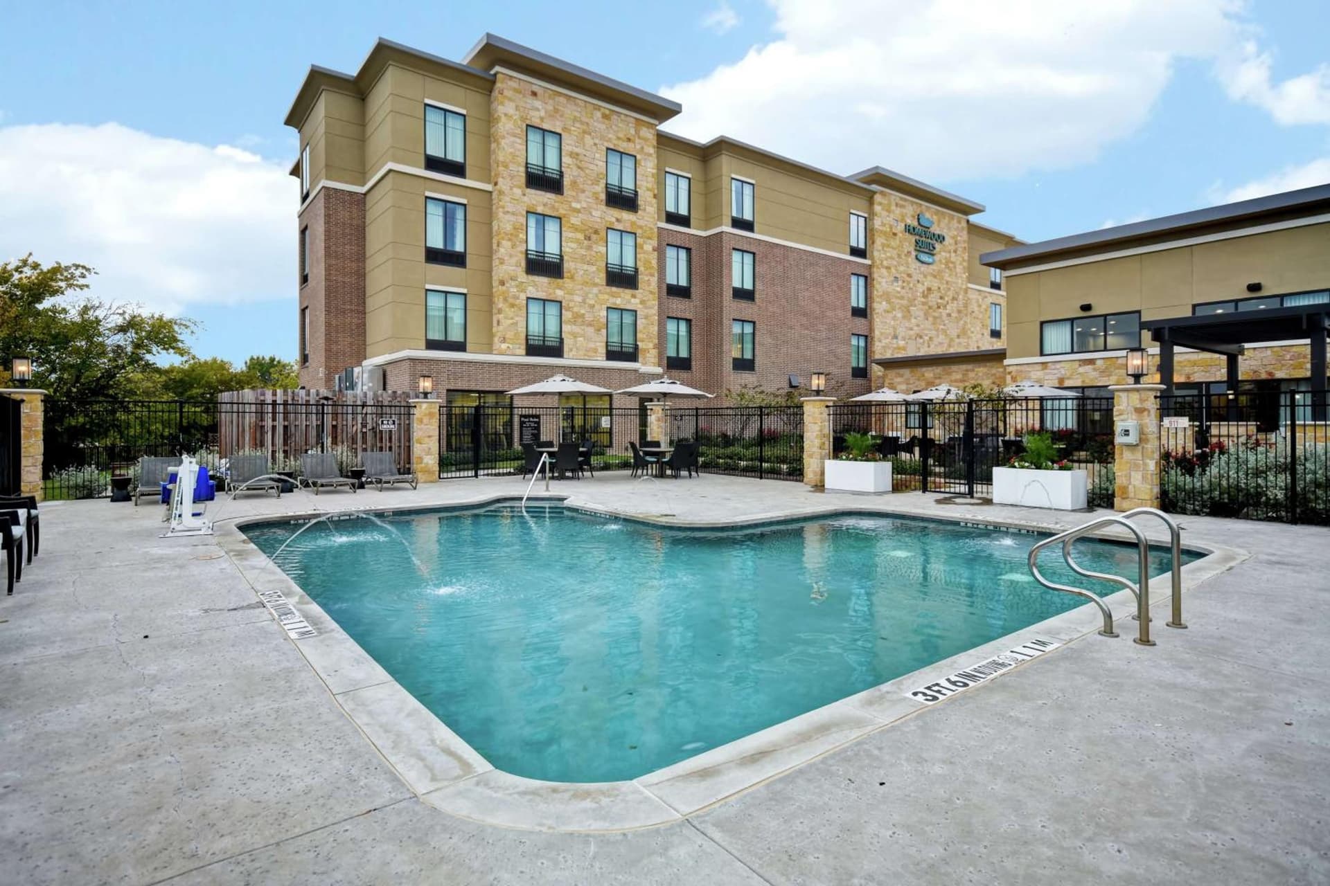 Homewood Suites by Hilton Dallas Arlington South gallery photo in Arlington, TX — image 39
