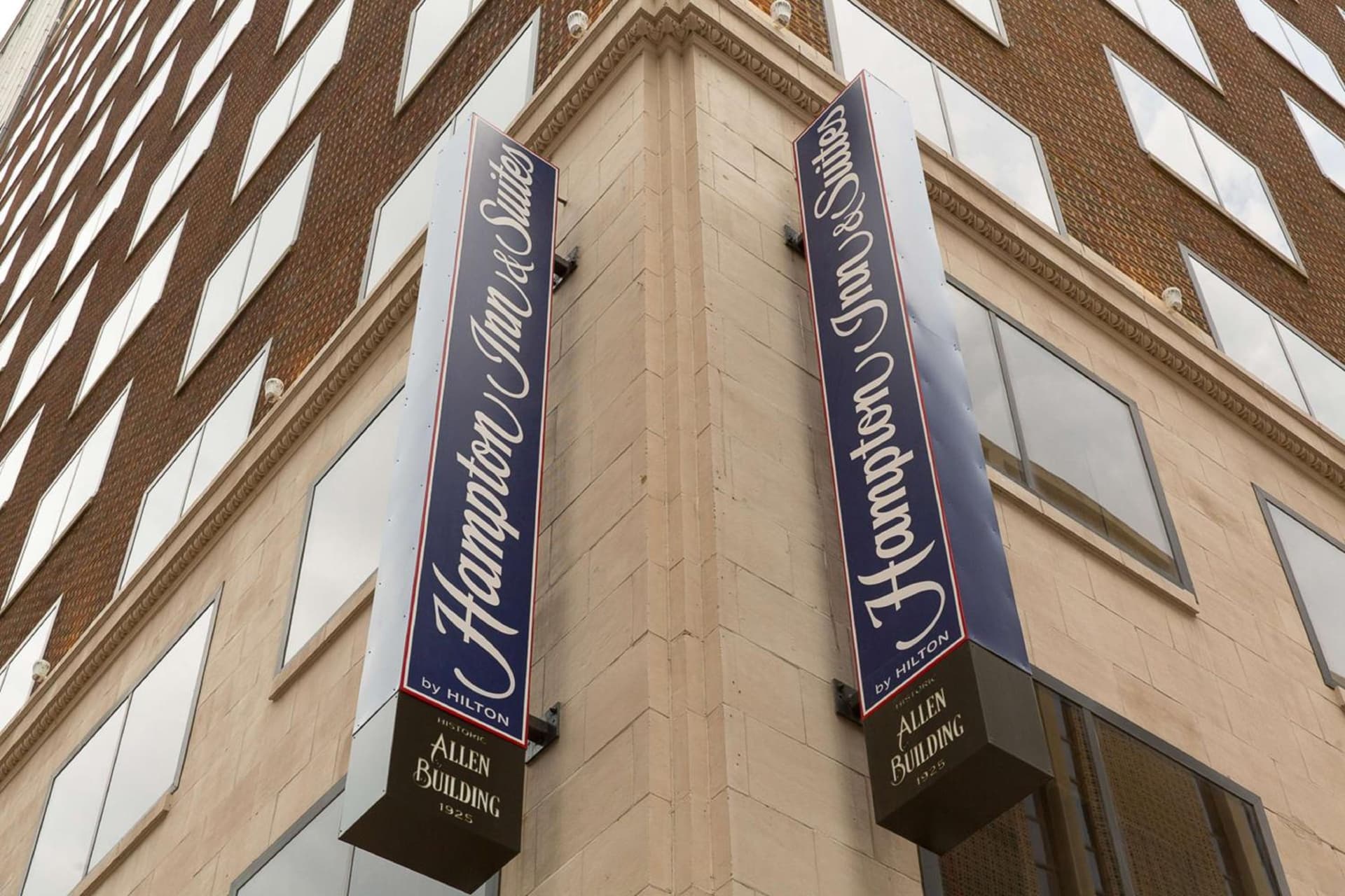 Hampton Inn & Suites Dallas Downtown gallery photo in Dallas, TX — image 39