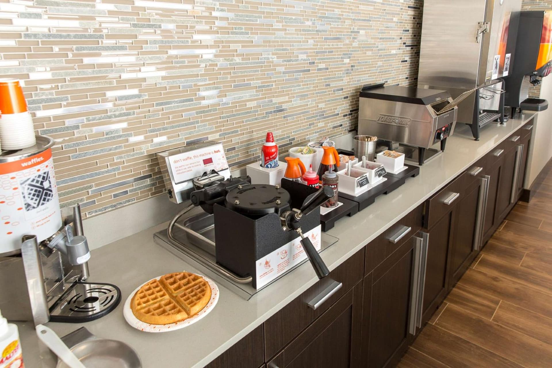 Hampton Inn & Suites Dallas Downtown gallery photo in Dallas, TX — image 16