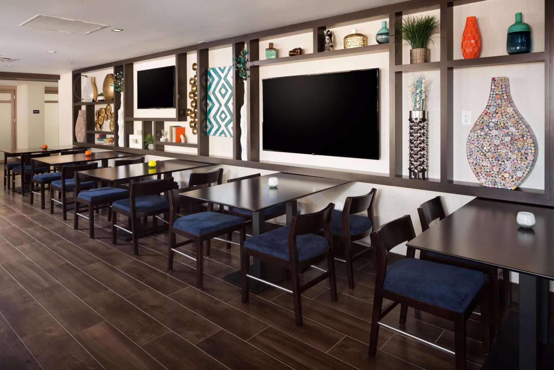 Hampton Inn & Suites Dallas Downtown gallery photo in Dallas, TX — image 50