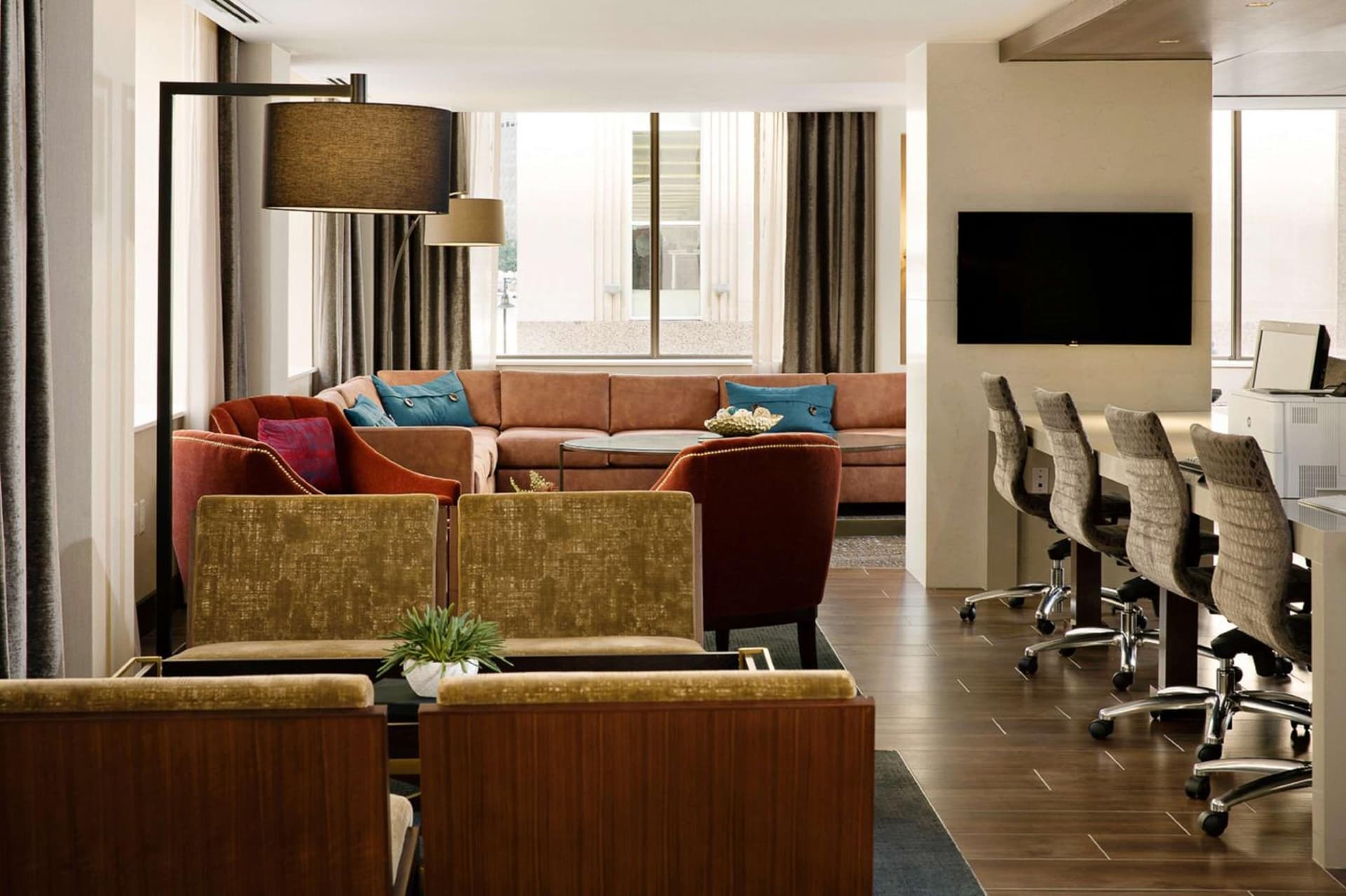 Hampton Inn & Suites Dallas Downtown gallery photo in Dallas, TX — image 37