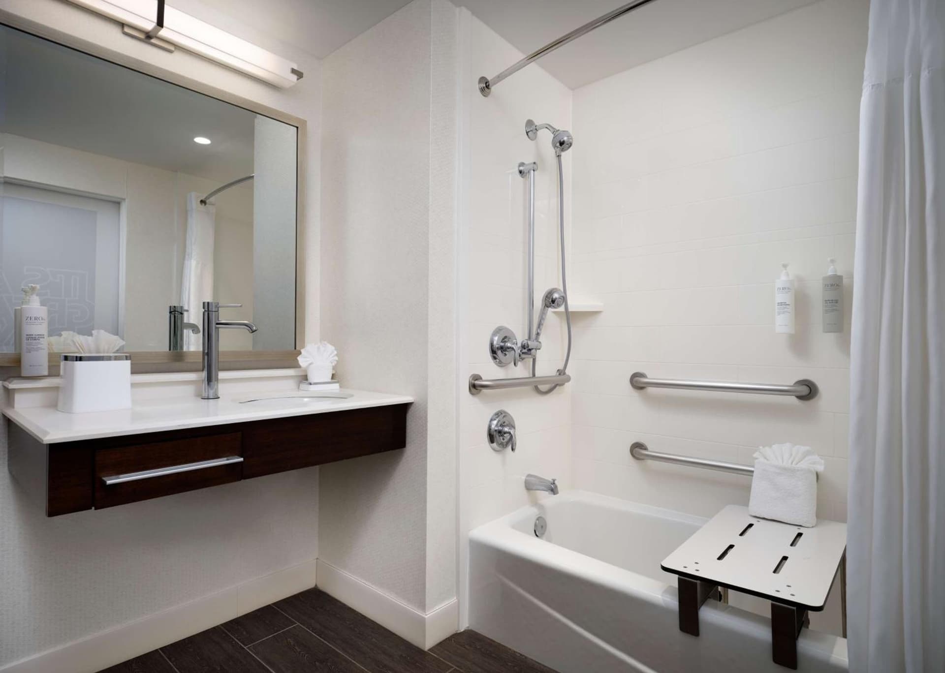 Hampton Inn & Suites Dallas Downtown gallery photo in Dallas, TX — image 54