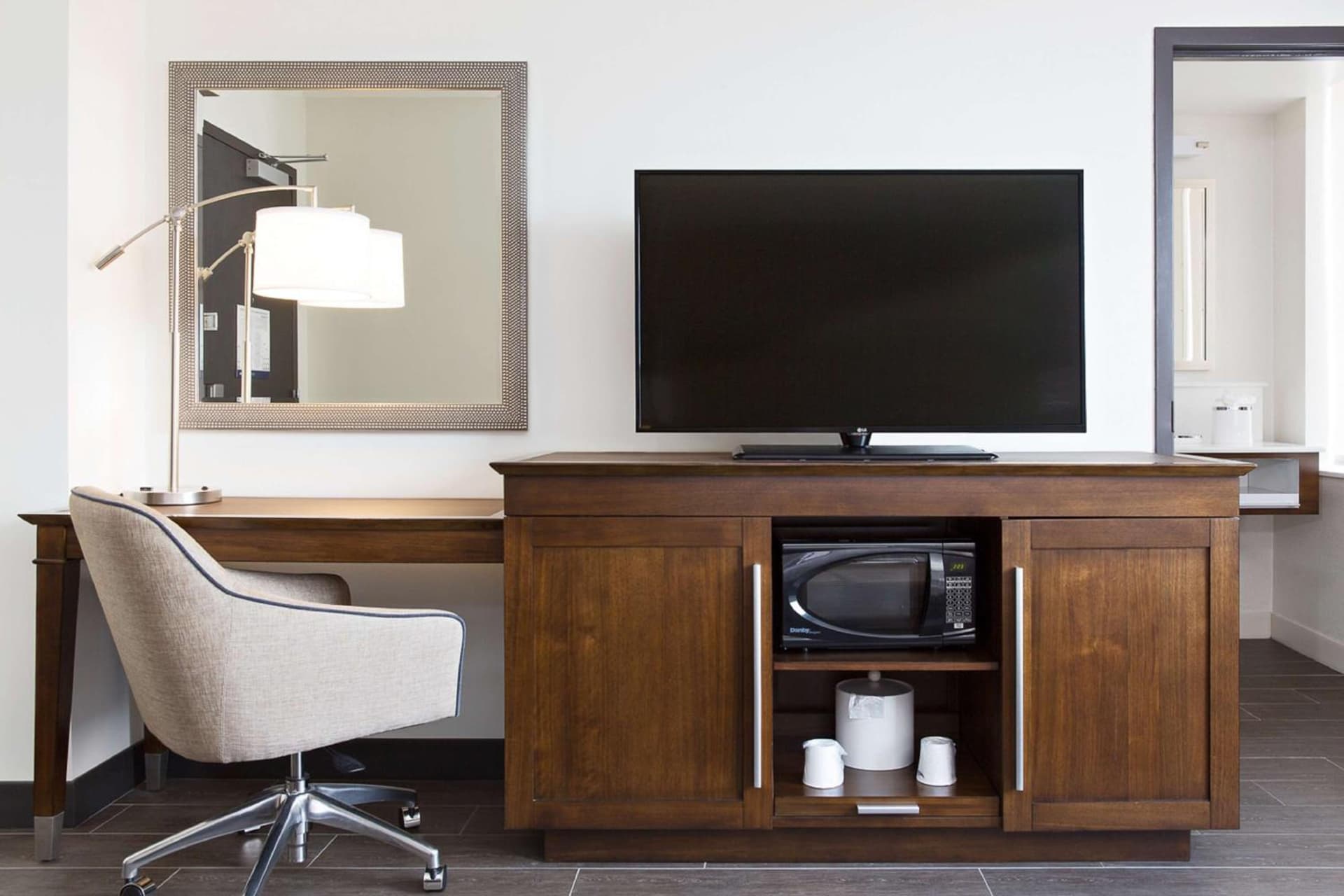 Hampton Inn & Suites Dallas Downtown gallery photo in Dallas, TX — image 48