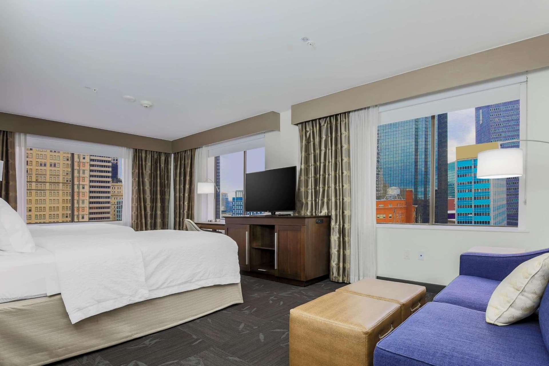 Hampton Inn & Suites Dallas Downtown gallery photo in Dallas, TX — image 49