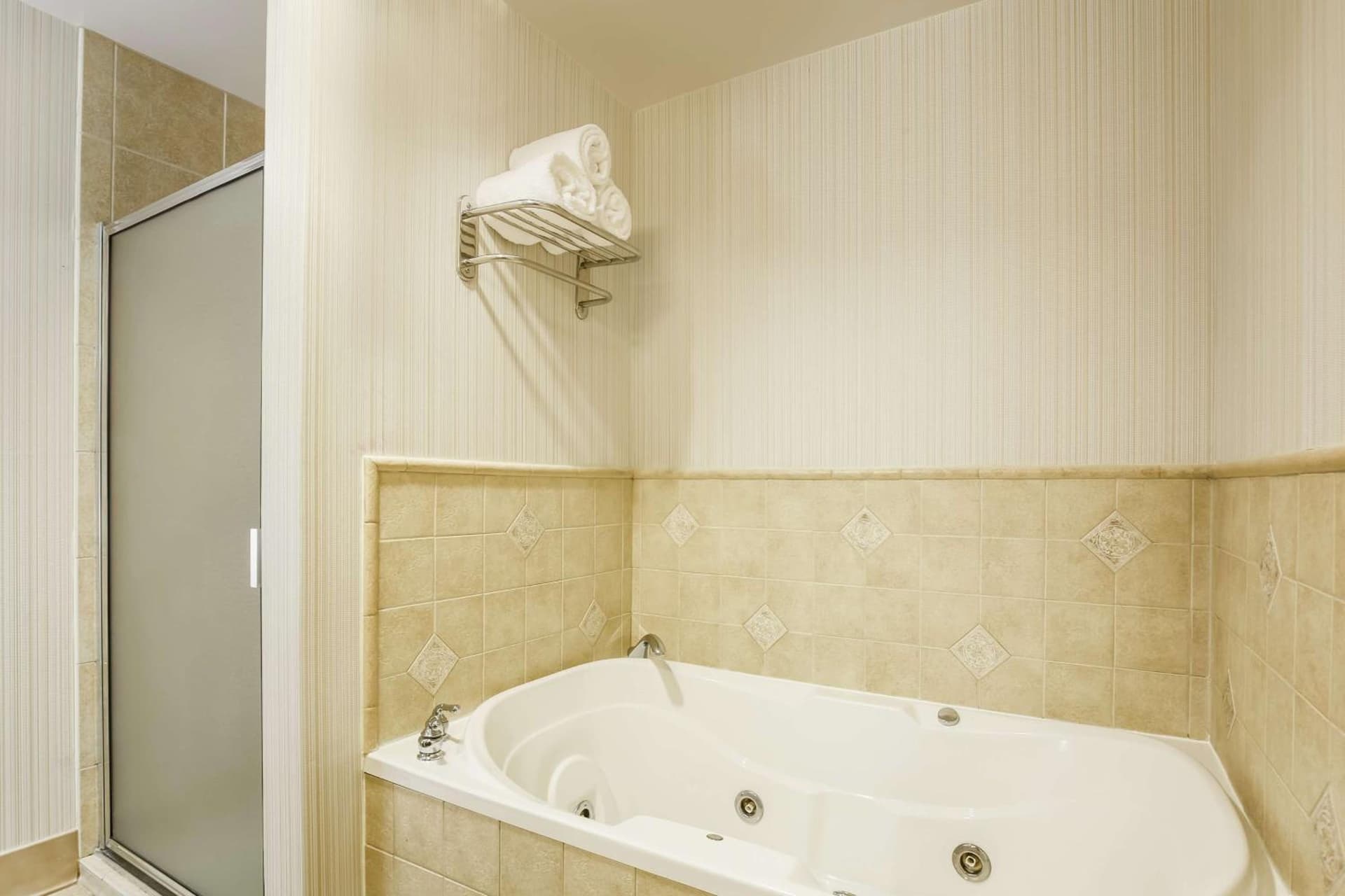 Hilton Garden Inn Dallas Lewisville gallery photo in Lewisville, TX — image 27