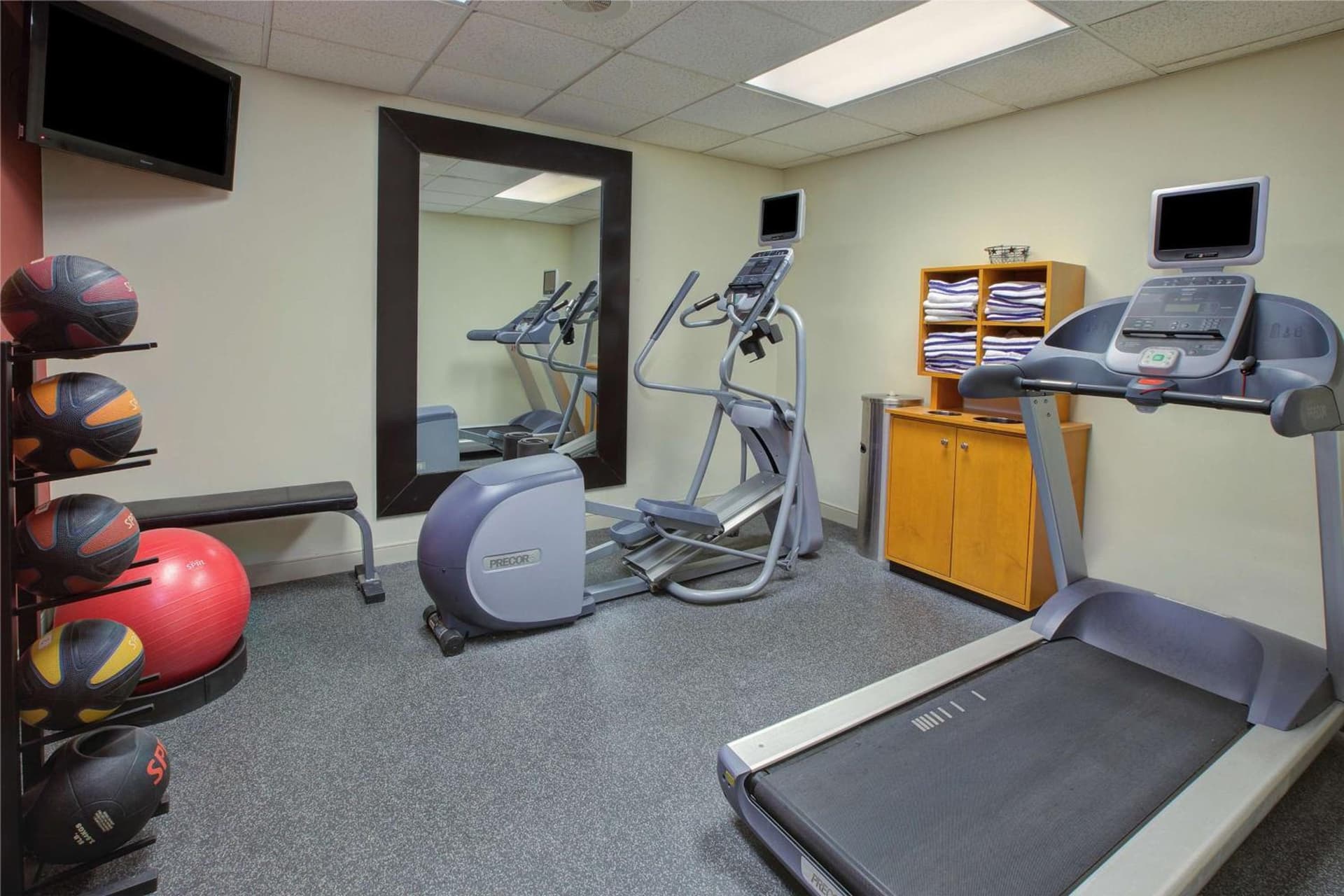 Homewood Suites by Hilton Dayton South gallery photo in Miamisburg, OH — image 5