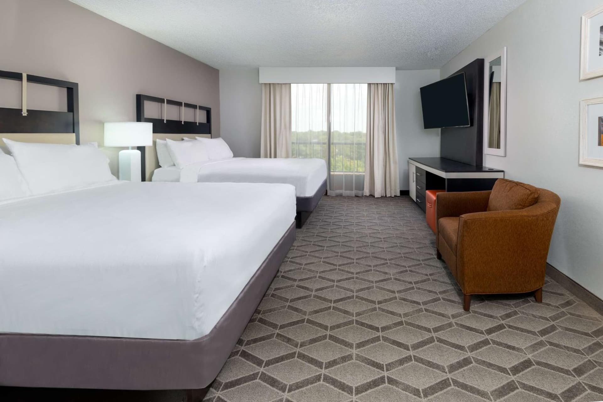 Embassy Suites Dallas - Park Central Area gallery photo in Dallas, TX — image 4