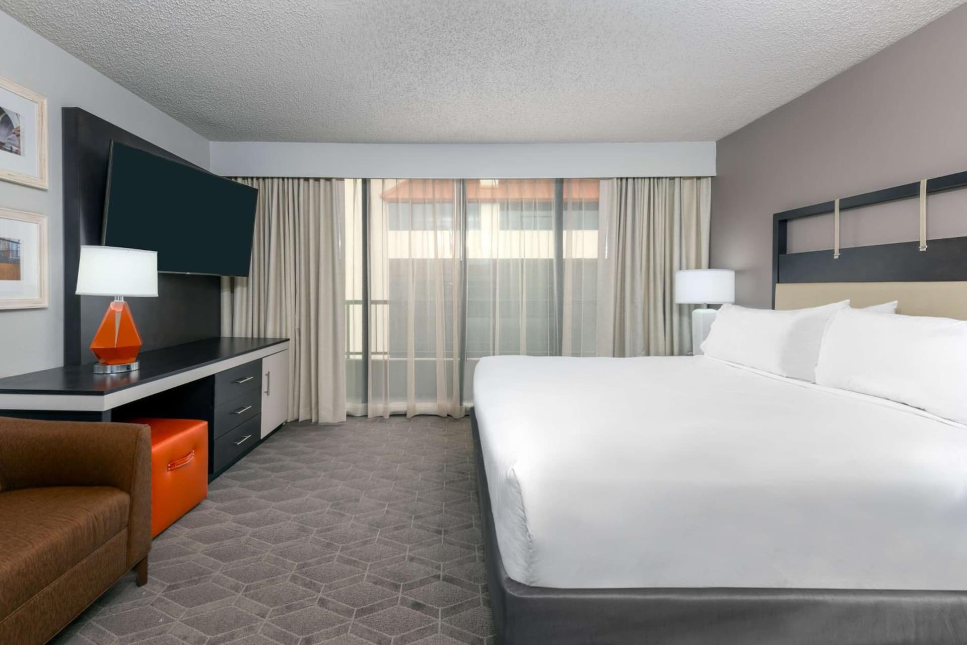 Embassy Suites Dallas - Park Central Area gallery photo in Dallas, TX — image 19