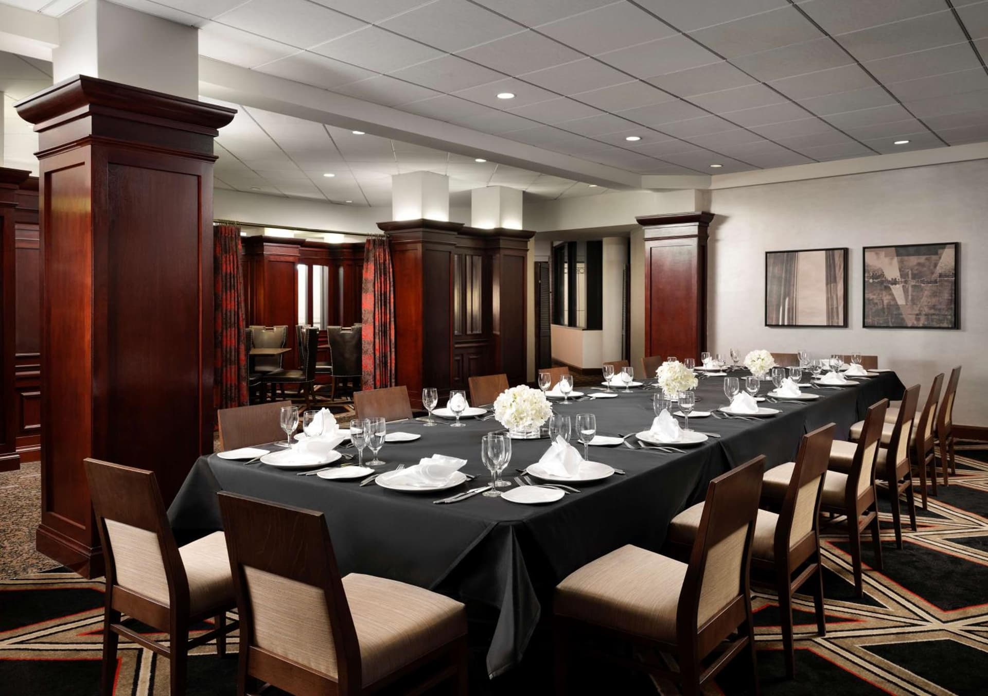 Hilton Arlington gallery photo in Arlington, VA — image 43