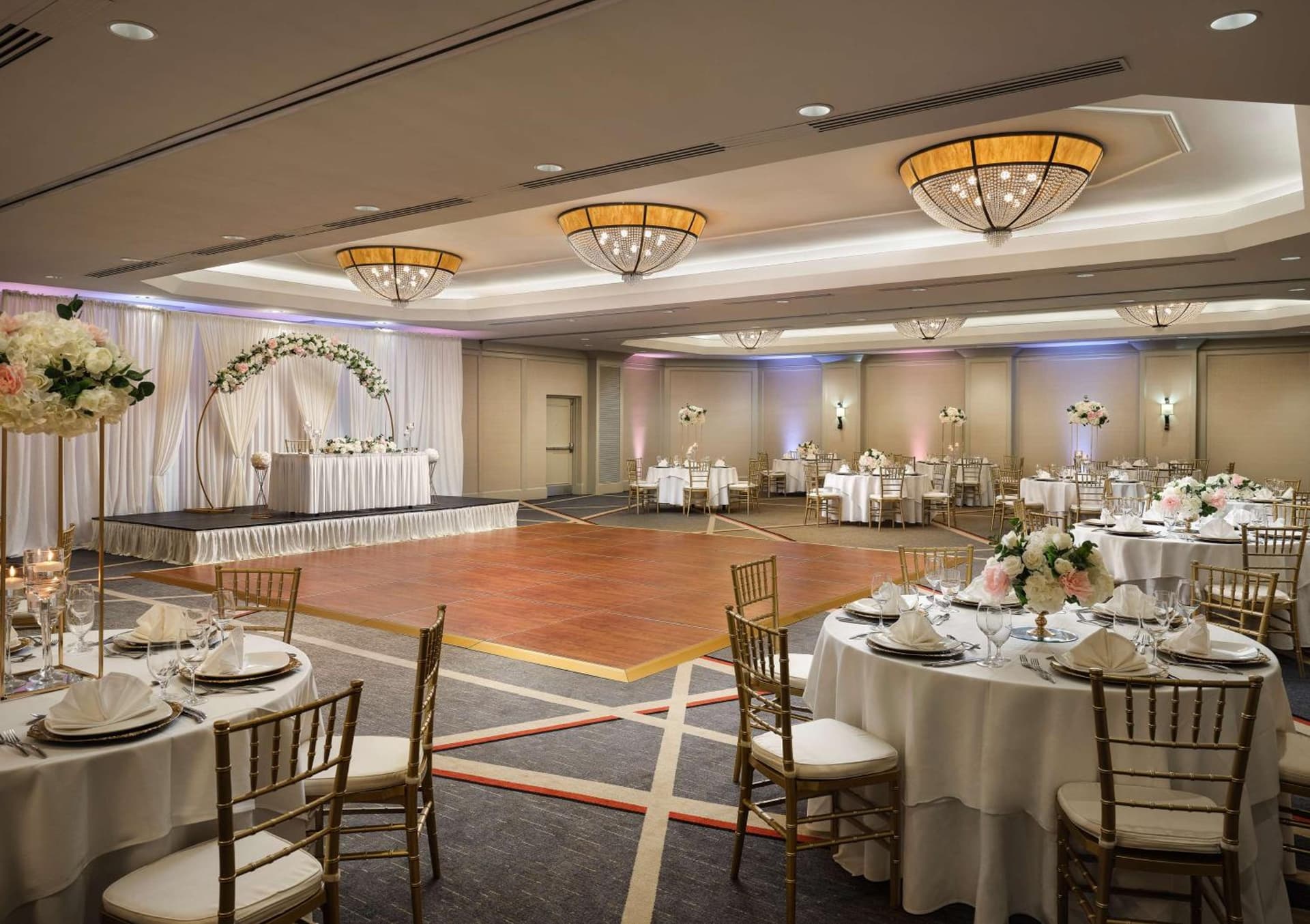 Hilton Arlington gallery photo in Arlington, VA — image 8