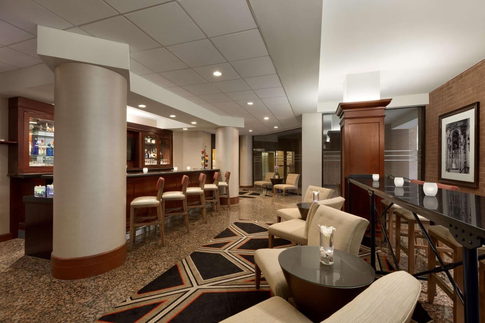 Hilton Arlington gallery photo in Arlington, VA — image 5