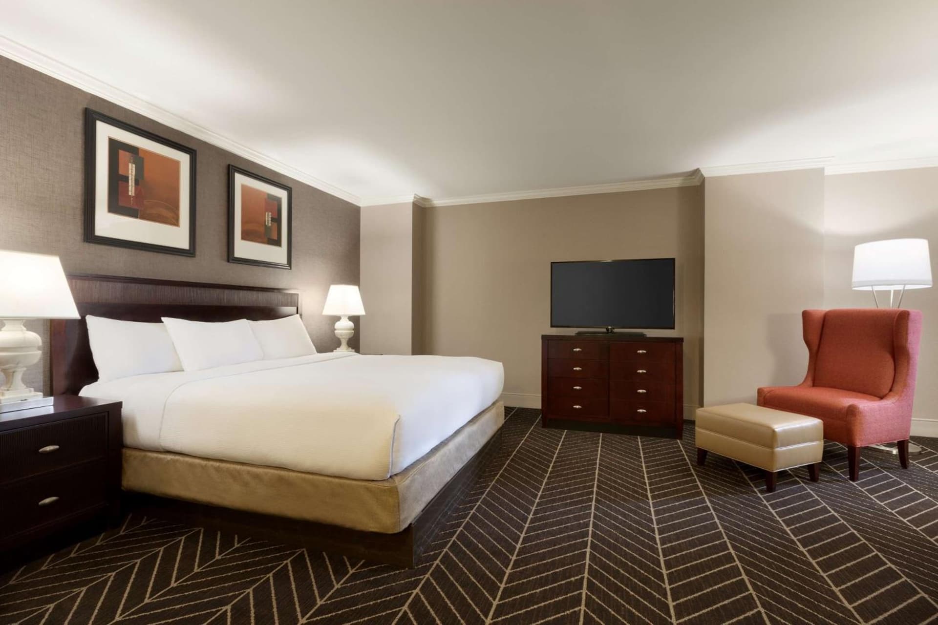 Hilton Arlington gallery photo in Arlington, VA — image 23