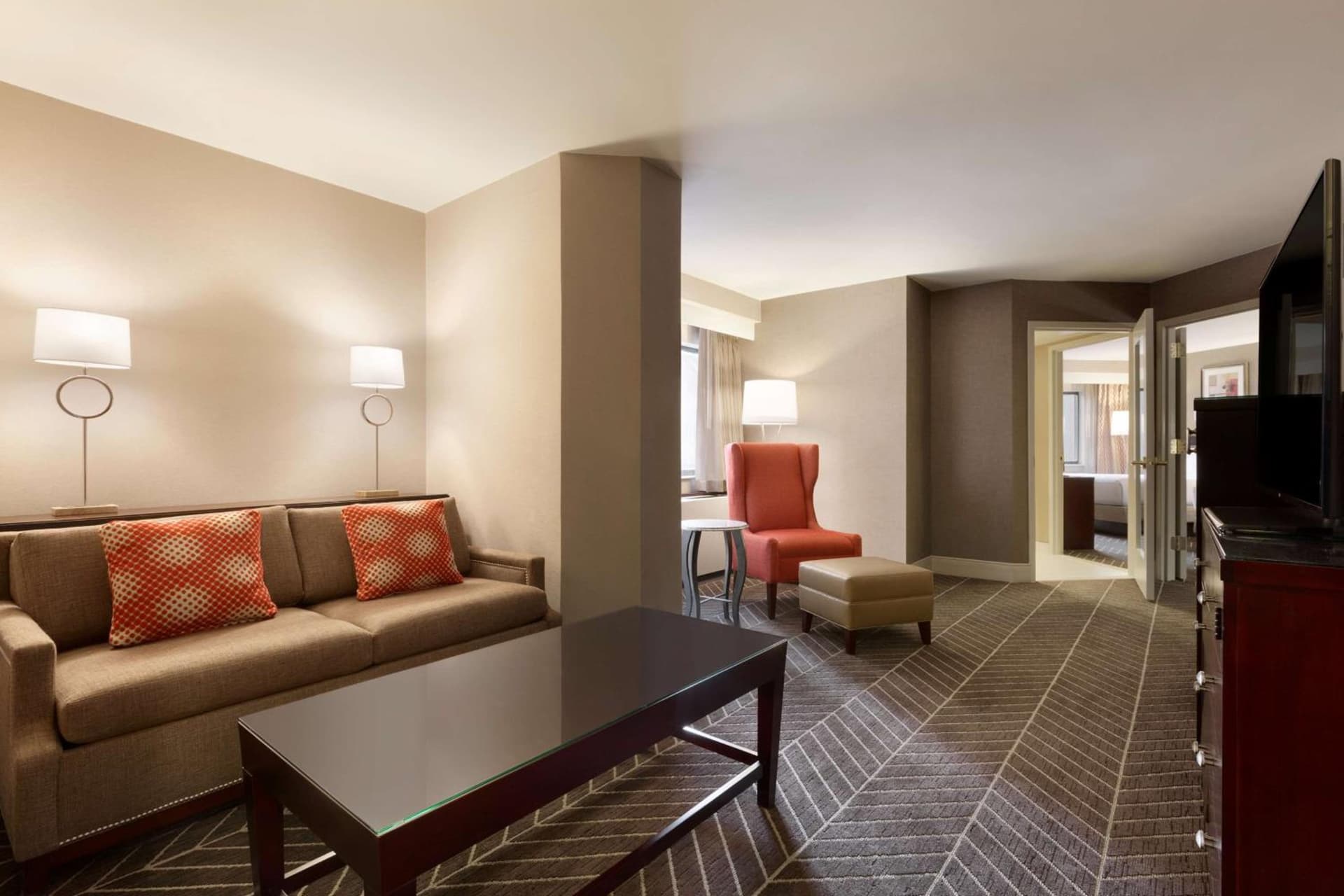 Hilton Arlington gallery photo in Arlington, VA — image 57