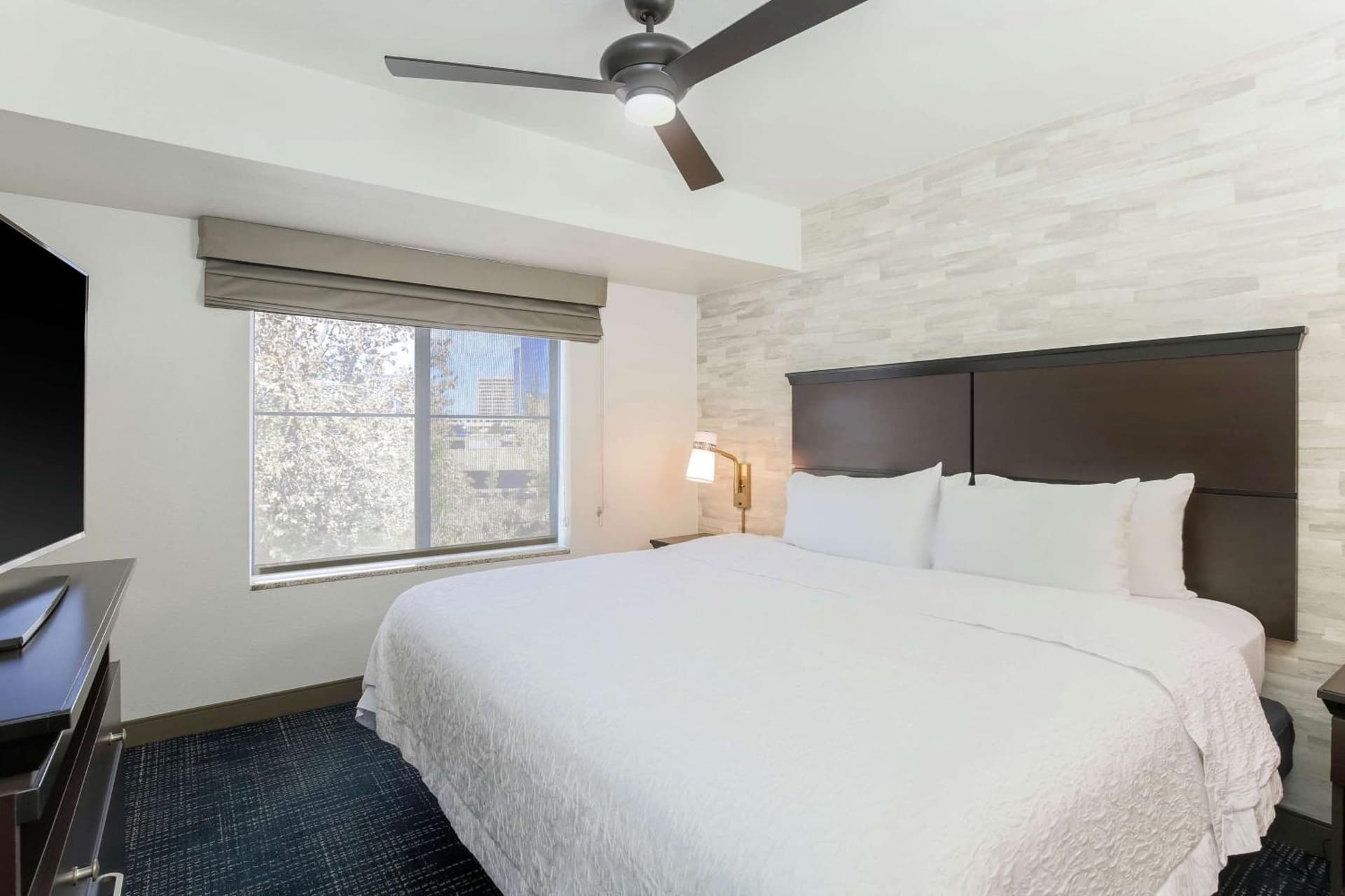 Hampton Inn & Suites Denver Tech Center gallery photo in Centennial, CO — image 44