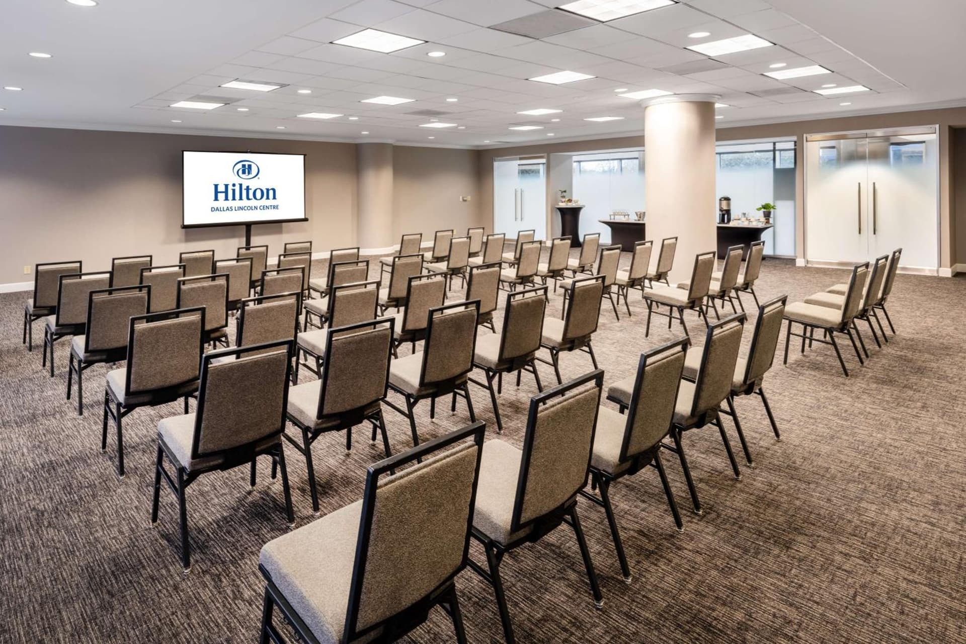 Hilton Dallas Lincoln Centre by the Galleria interior in Dallas, TX — gallery photo 2