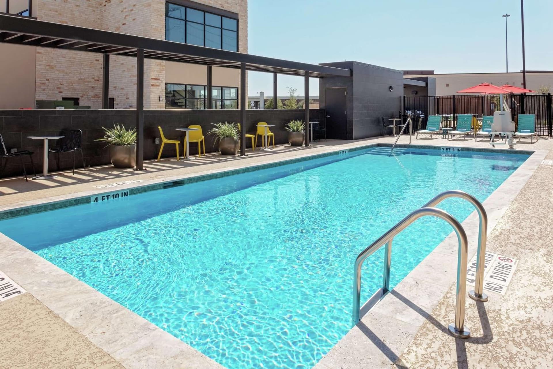 Home2 Suites By Hilton Sugar Land Rosenberg gallery photo in Sugar Land, TX — image 12