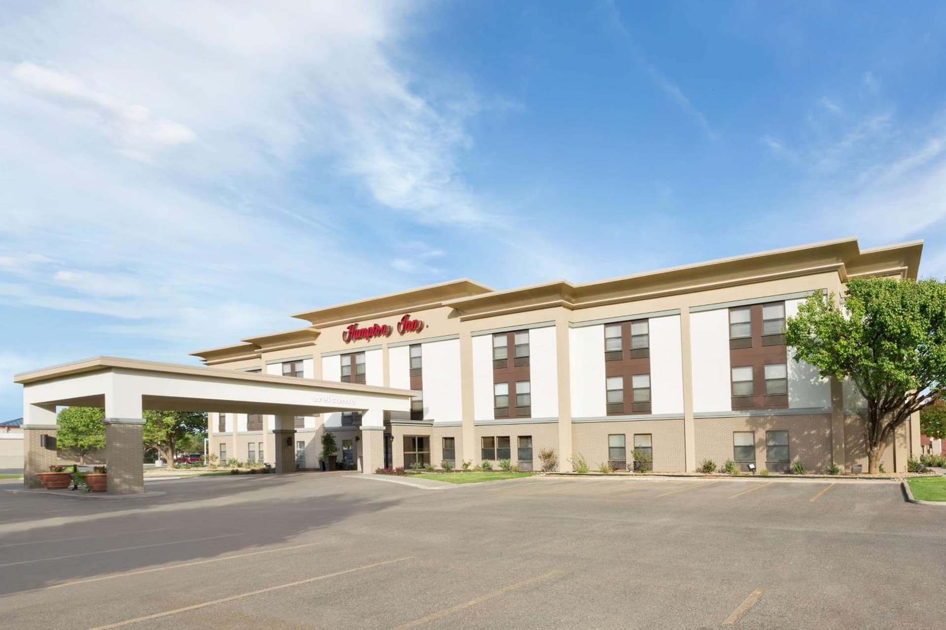 Hampton Inn Lubbock interior in Lubbock, TX — gallery photo 2