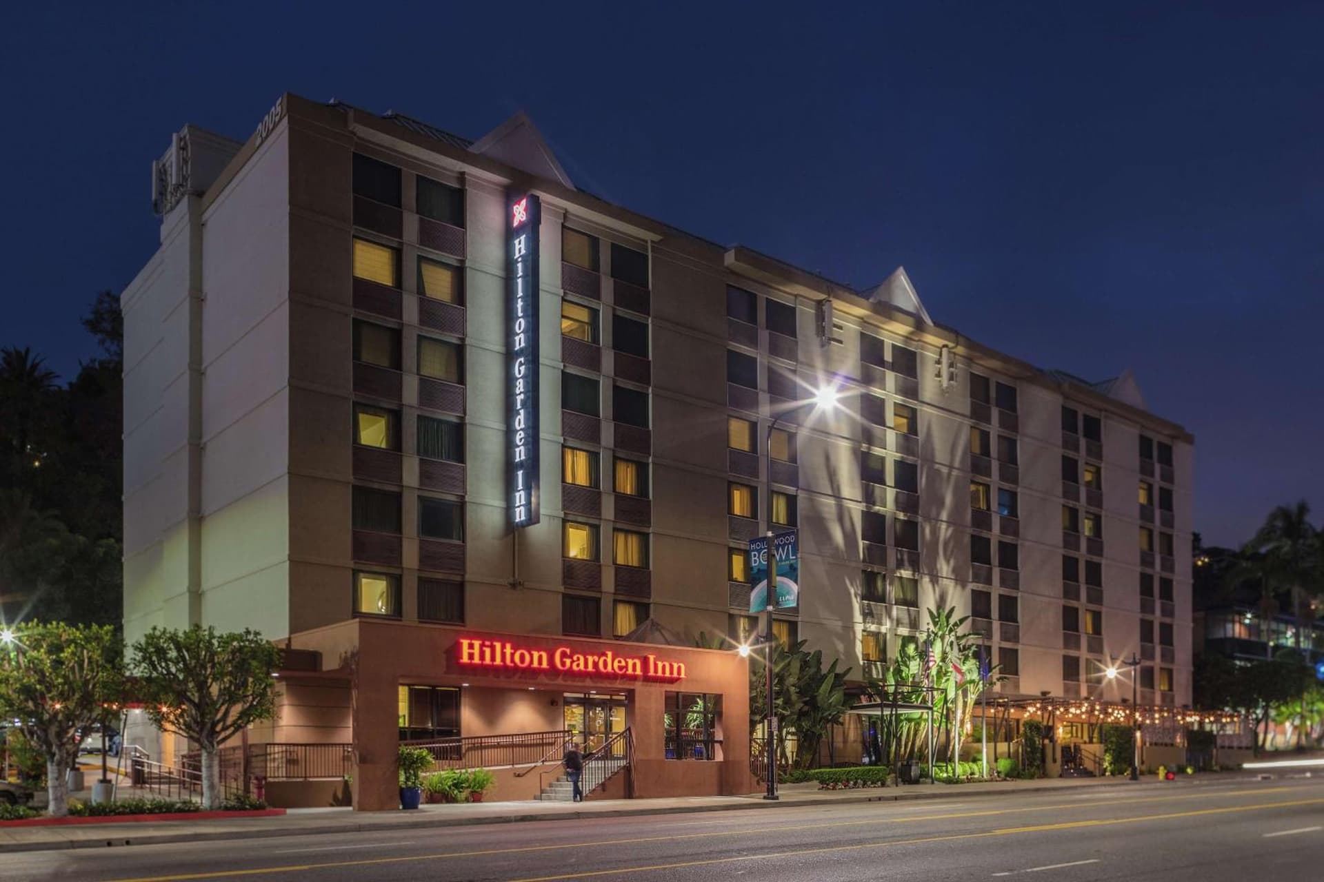Hilton Garden Inn Los Angeles / Hollywood interior in Los Angeles, CA — gallery photo 2