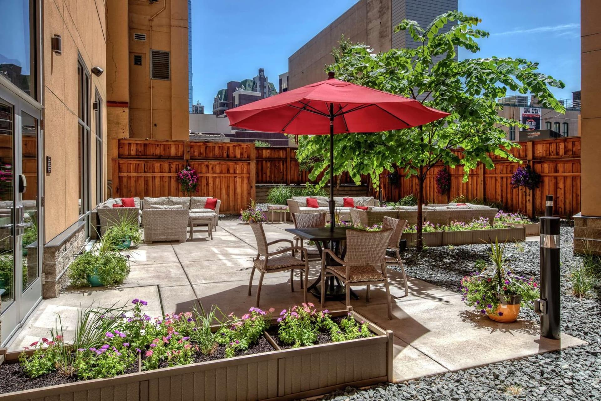 Hampton Inn & Suites - Minneapolis/Downtown property views in Minneapolis, MN — gallery photo 3