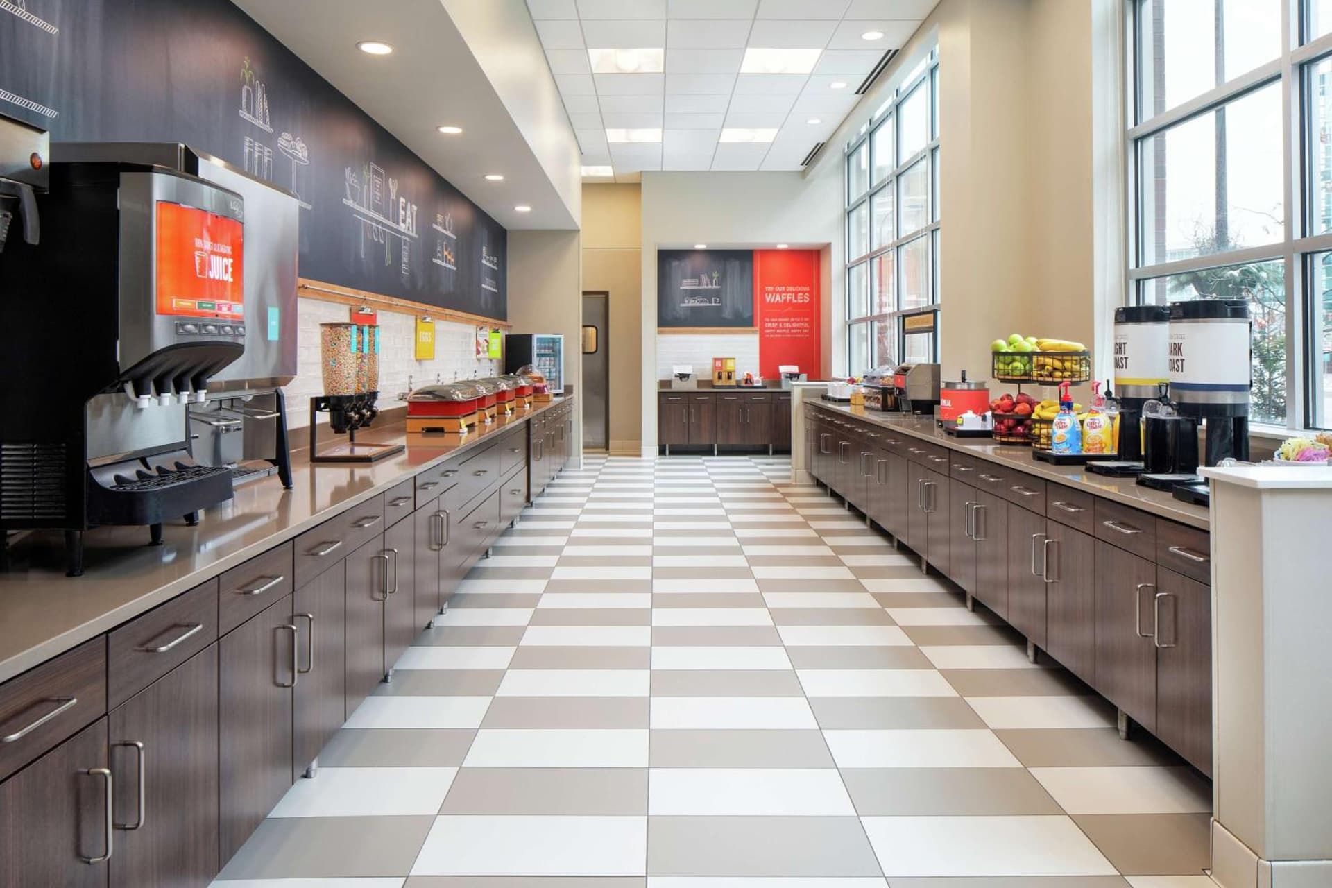 Hampton Inn & Suites - Minneapolis/Downtown gallery photo in Minneapolis, MN — image 20