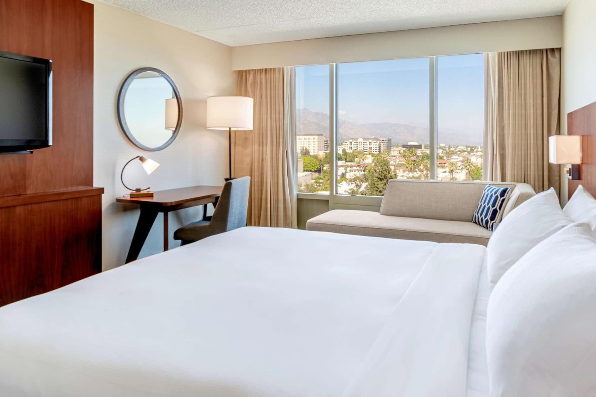 Hilton Pasadena gallery photo in Pasadena, CA — image 45