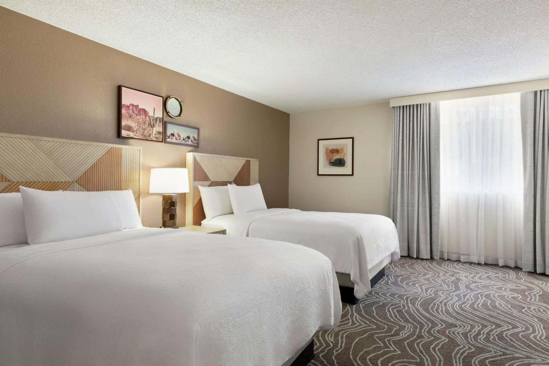 Embassy Suites by Hilton Phoenix Tempe gallery photo in Tempe, AZ — image 42