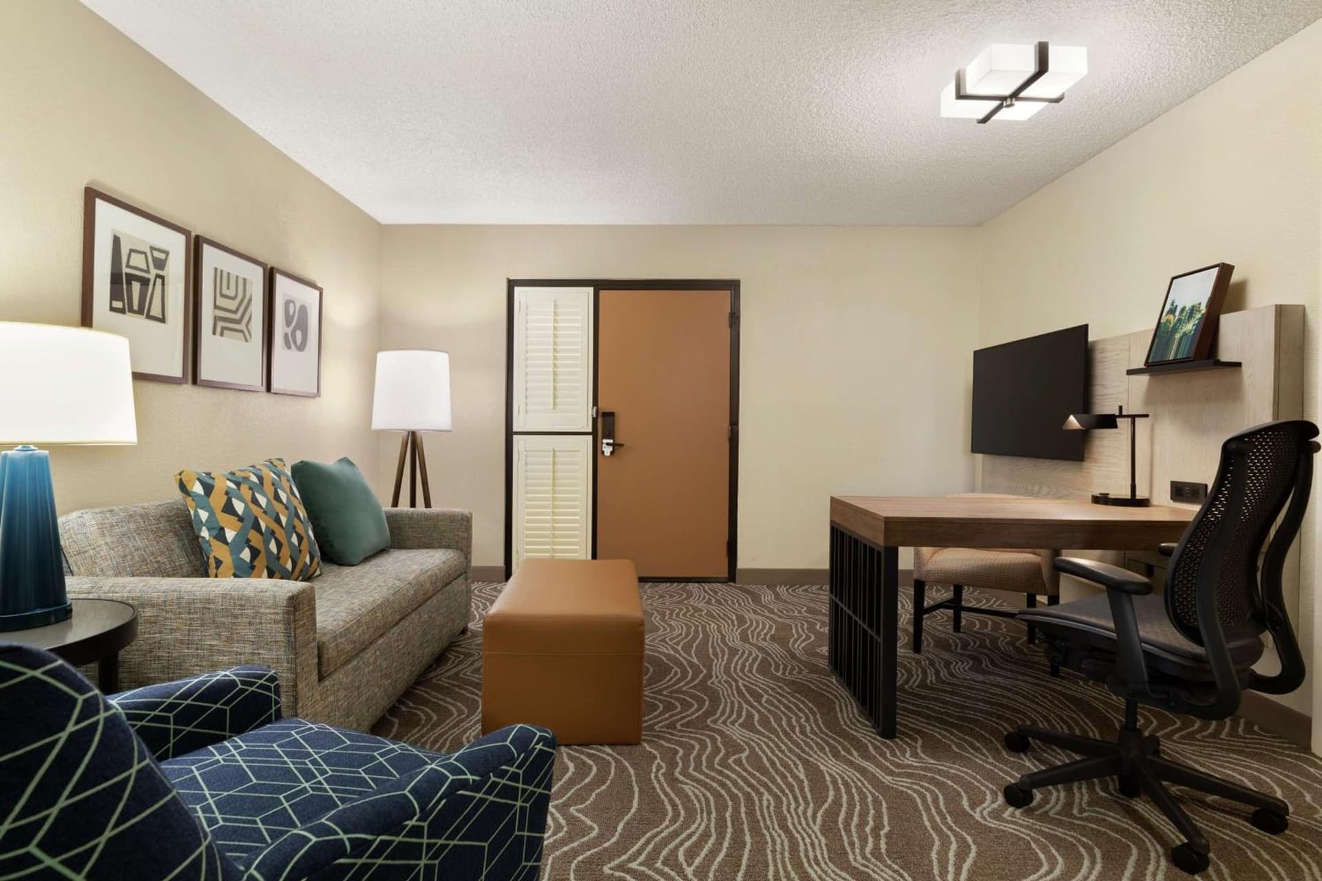 Embassy Suites by Hilton Phoenix Tempe gallery photo in Tempe, AZ — image 32