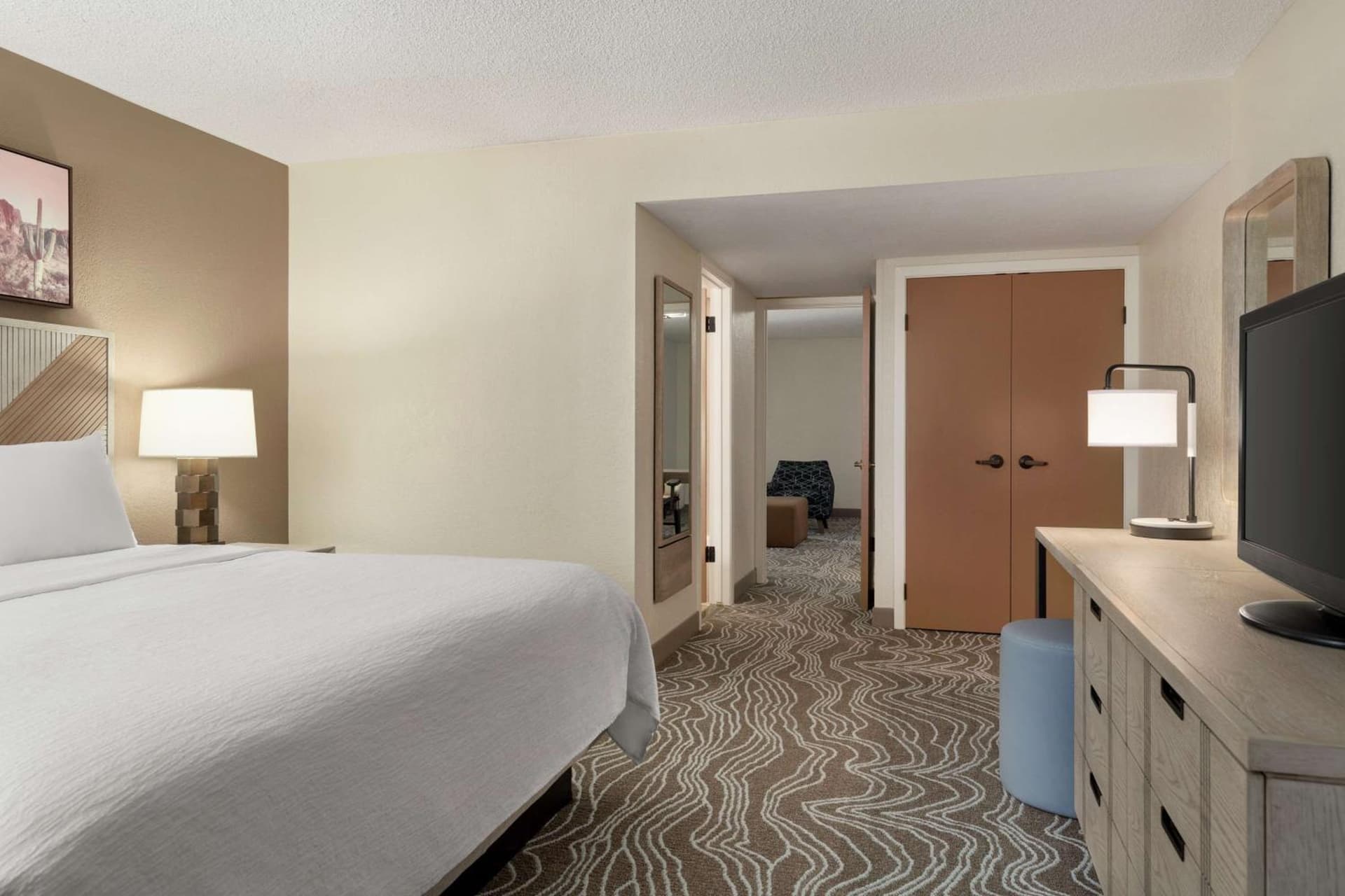 Embassy Suites by Hilton Phoenix Tempe gallery photo in Tempe, AZ — image 4