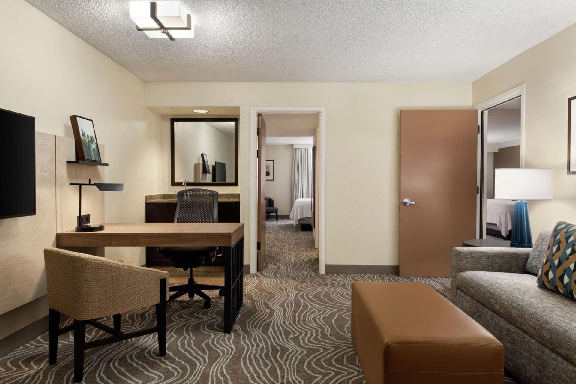 Embassy Suites by Hilton Phoenix Tempe gallery photo in Tempe, AZ — image 28