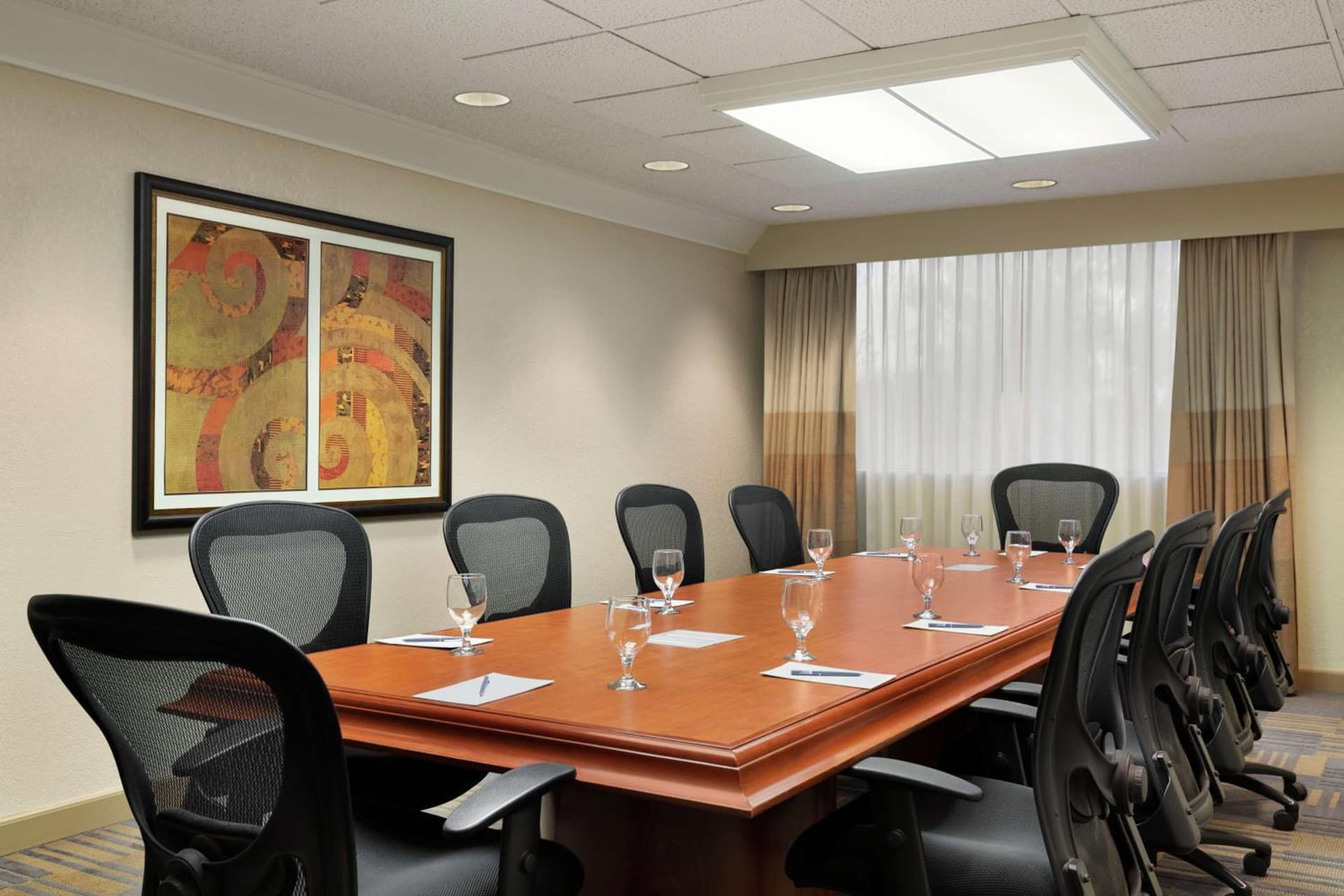 Embassy Suites by Hilton Phoenix Tempe gallery photo in Tempe, AZ — image 14
