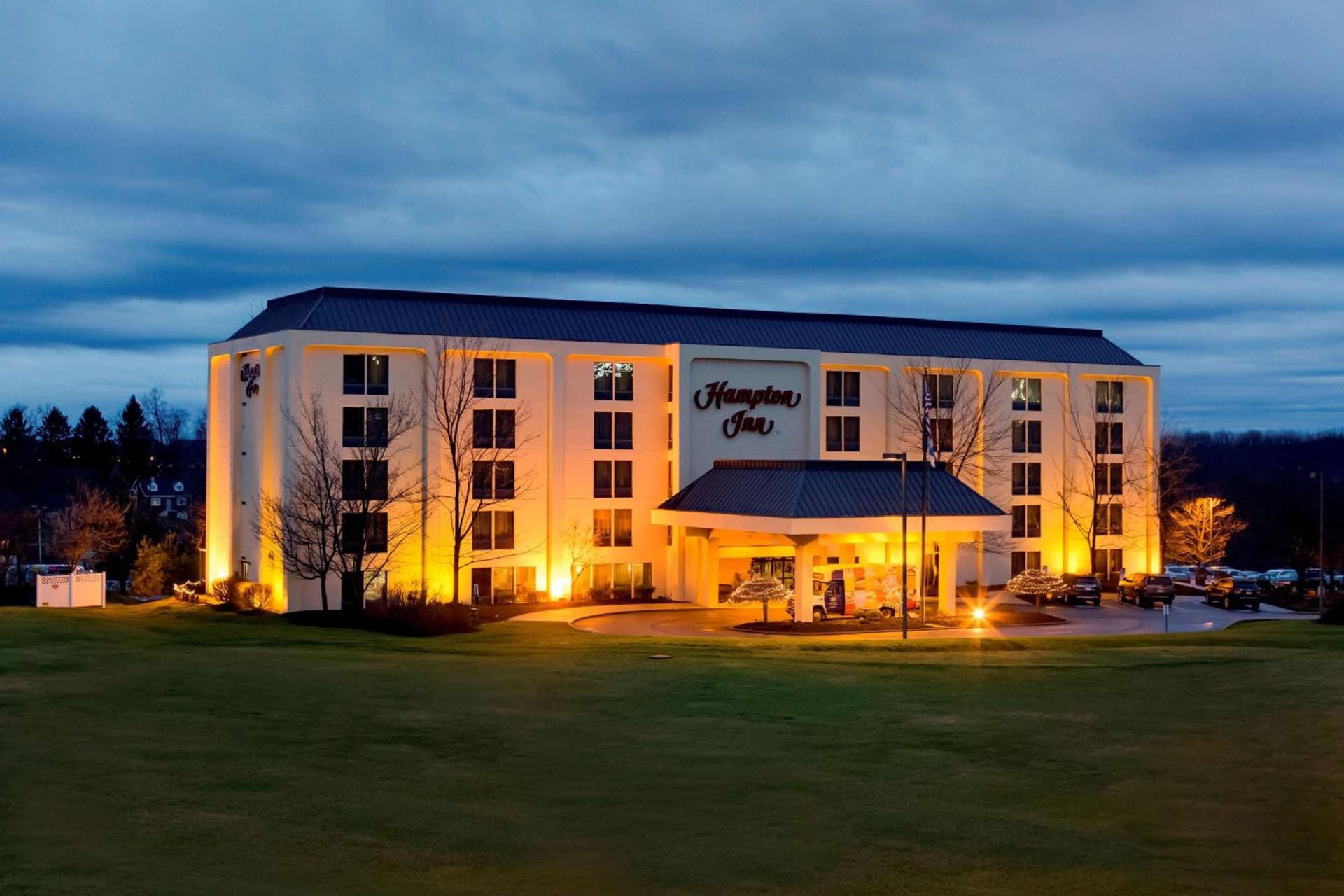 Pittsburgh Airport Inn and Suites featured exterior or lobby in Moon Township, PA — similar hotel