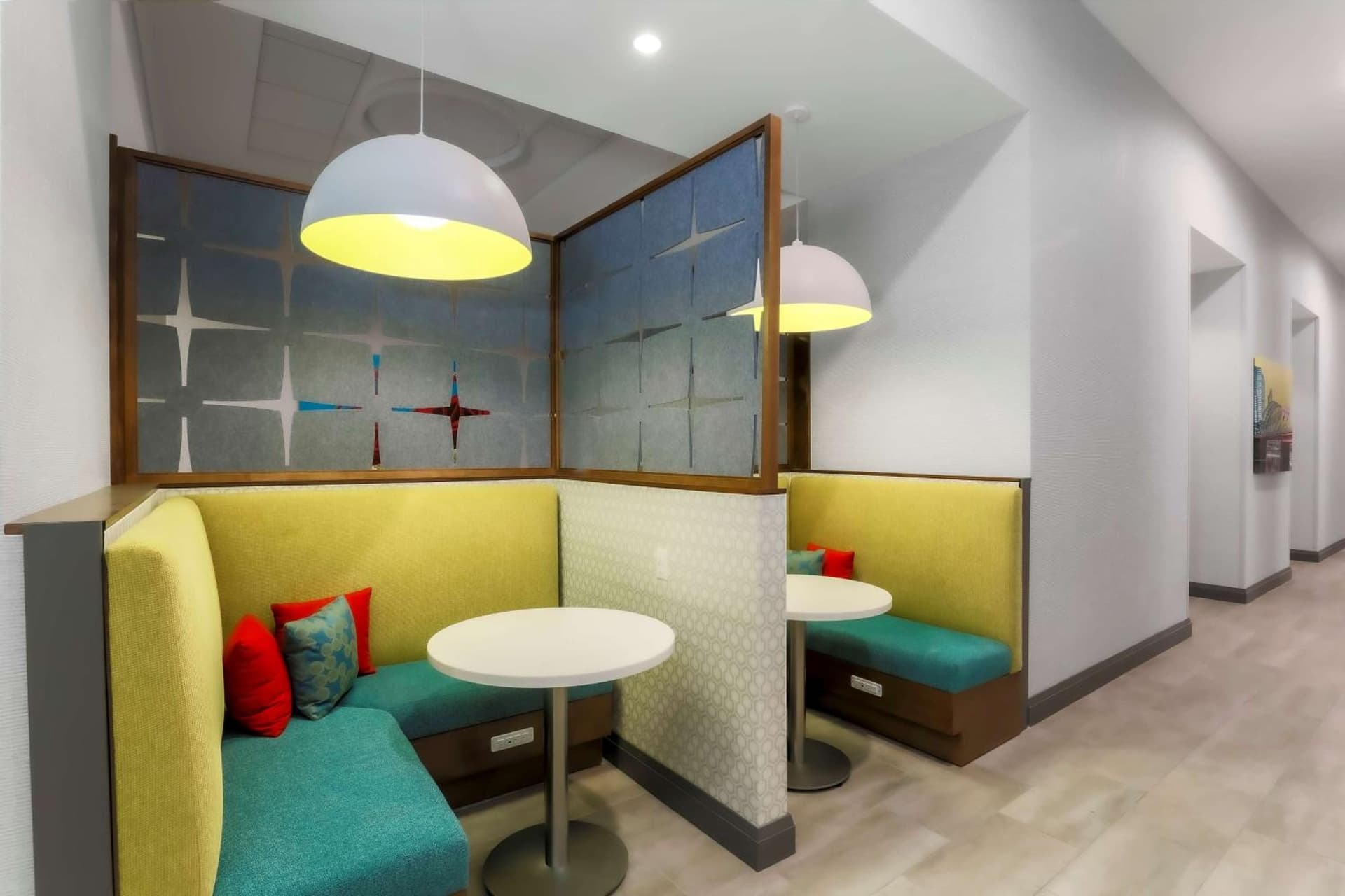 Hampton Inn & Suites Pittsburgh Downtown gallery photo in Pittsburgh, PA — image 42