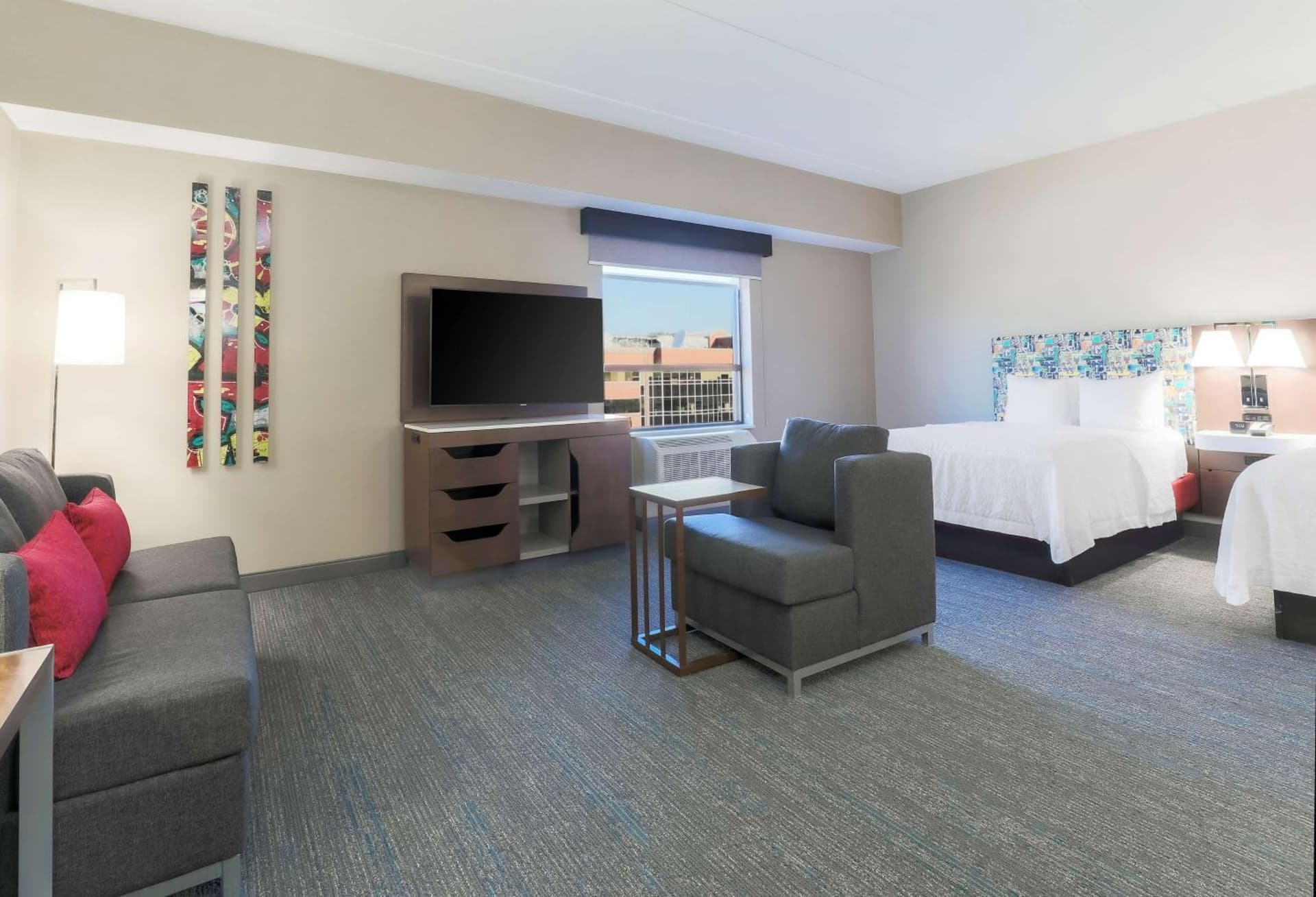 Hampton Inn & Suites Pittsburgh Downtown gallery photo in Pittsburgh, PA — image 27